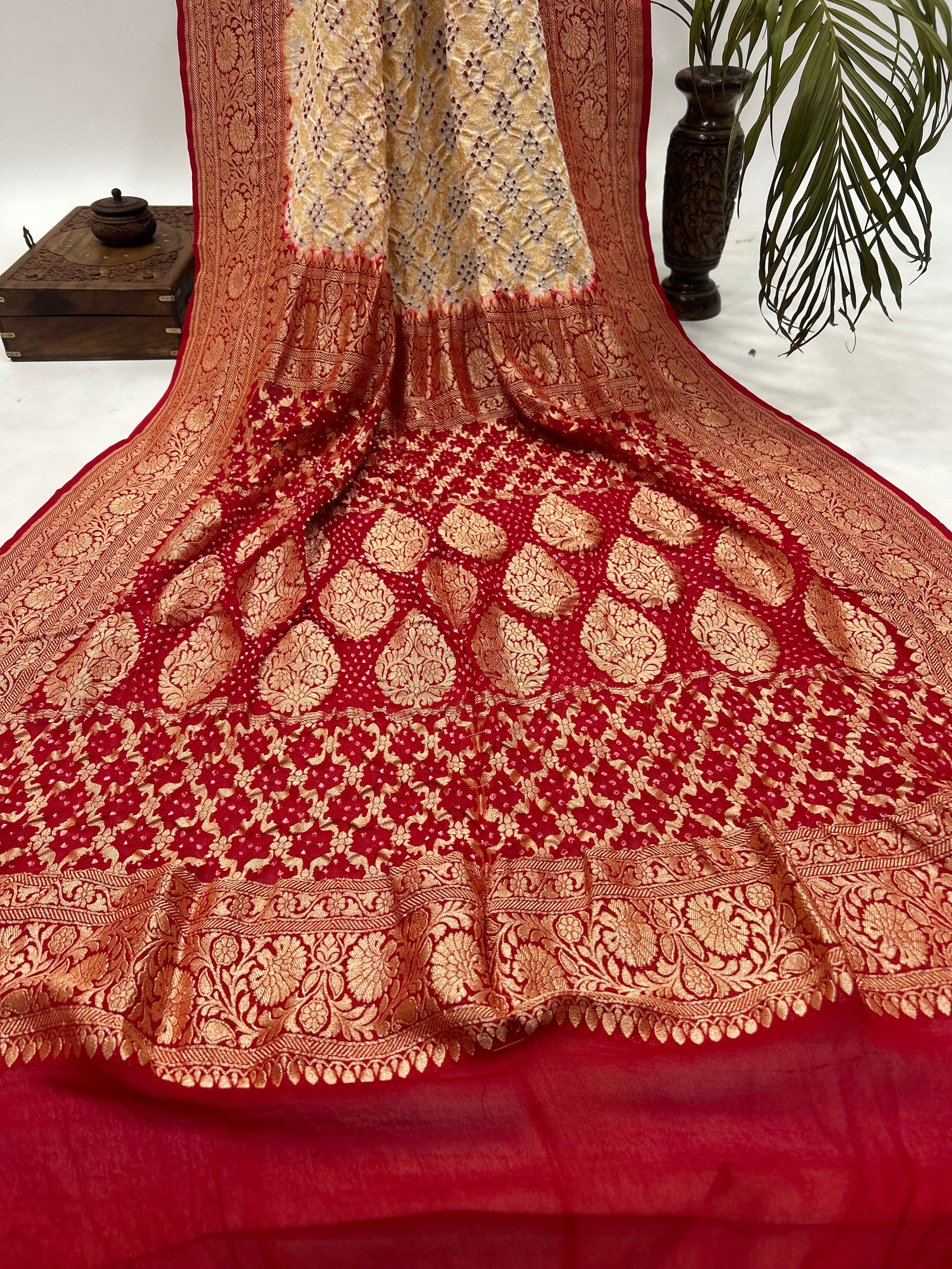 Georgette Jaal Bandhani Saree In Red Color Sarees