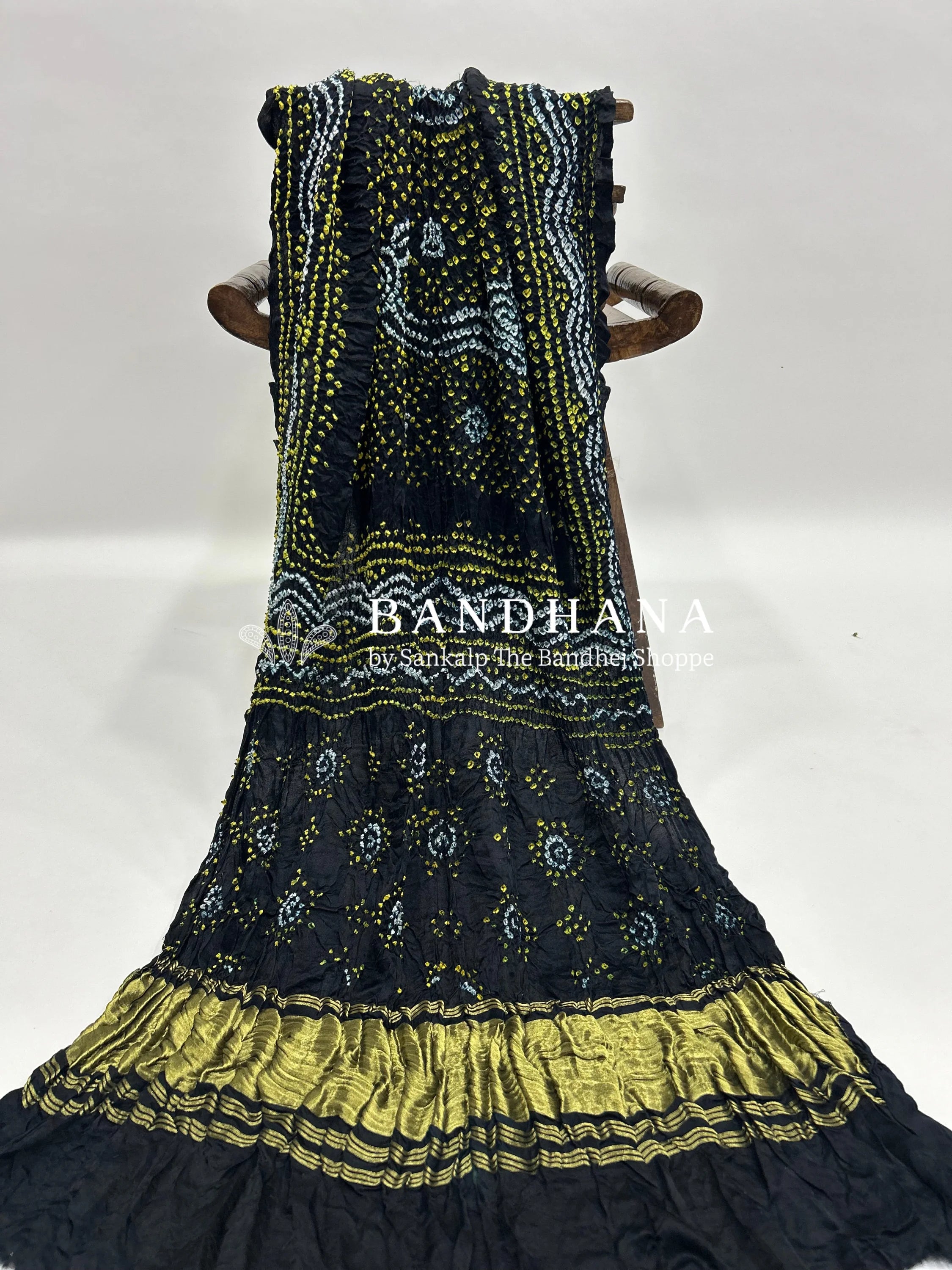 Black Gajji Silk Chandrakani Dupatta black / Gajji Silk Dupattas