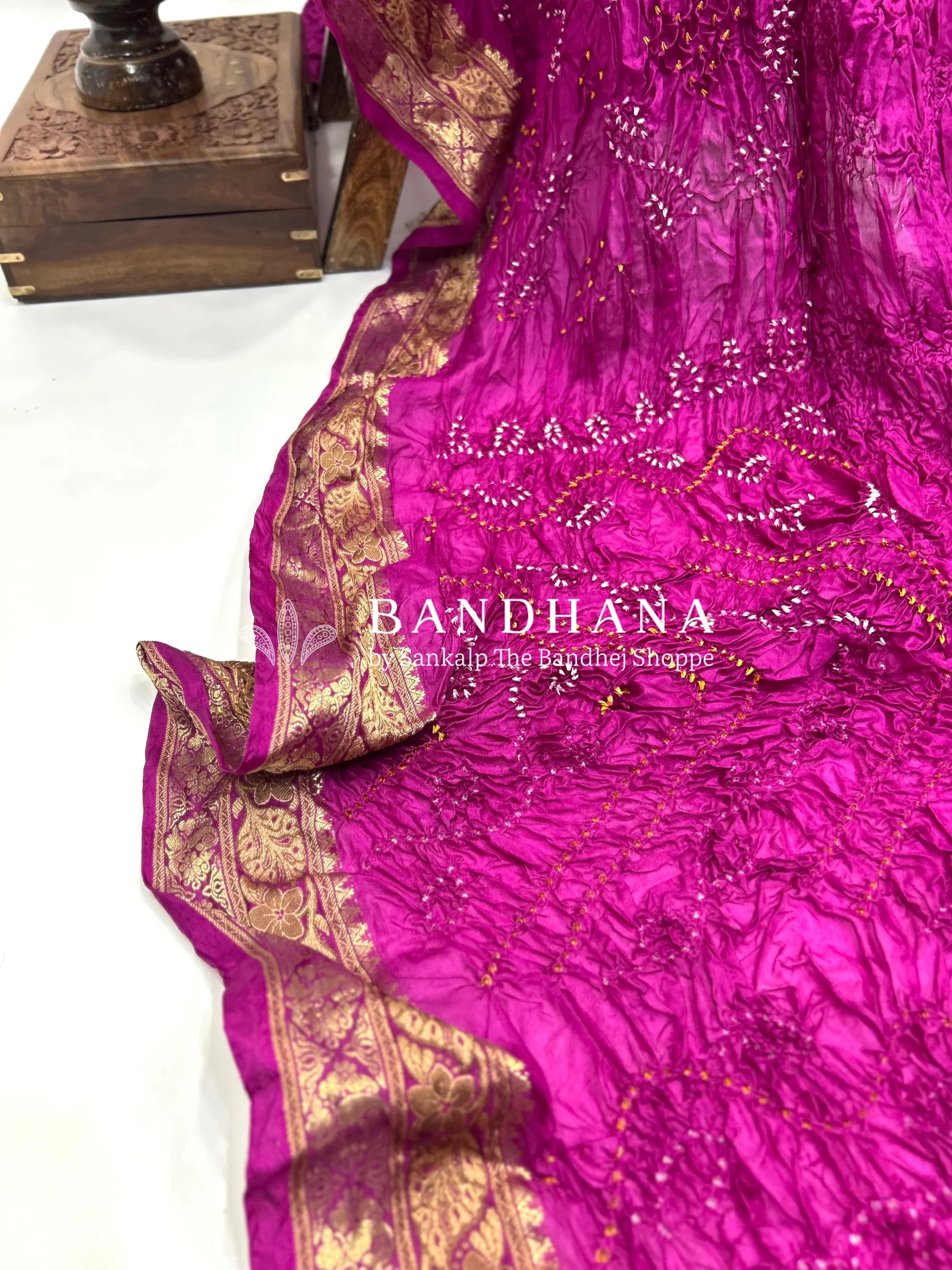 Deep Rani Soft Silk Resham Border Bandhani Saree magenta / Soft Silk Sarees