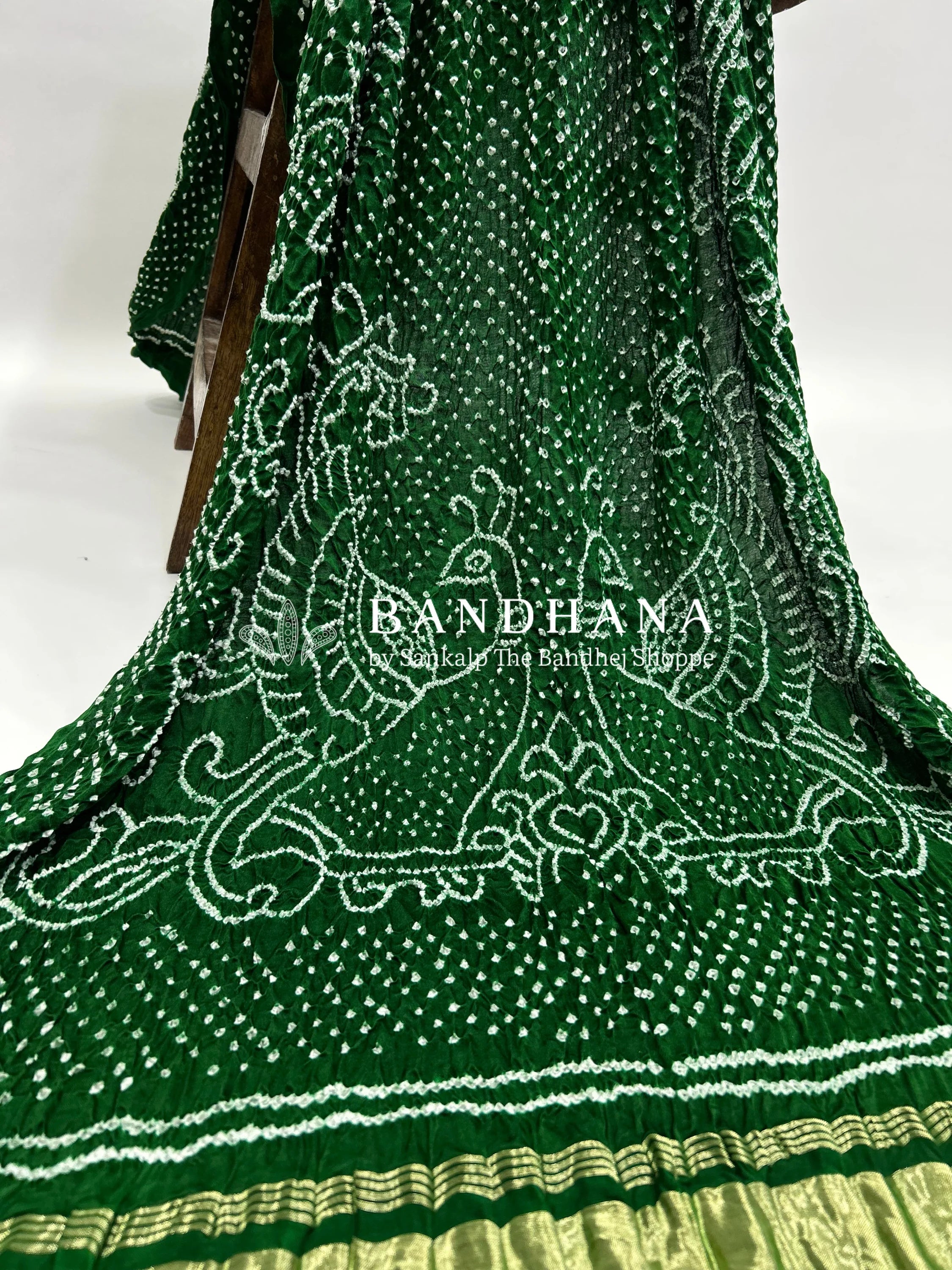 Green Gaji Silk MorPankh Bandhani Dupatta darkgreen / Gaji Silk Dupattas