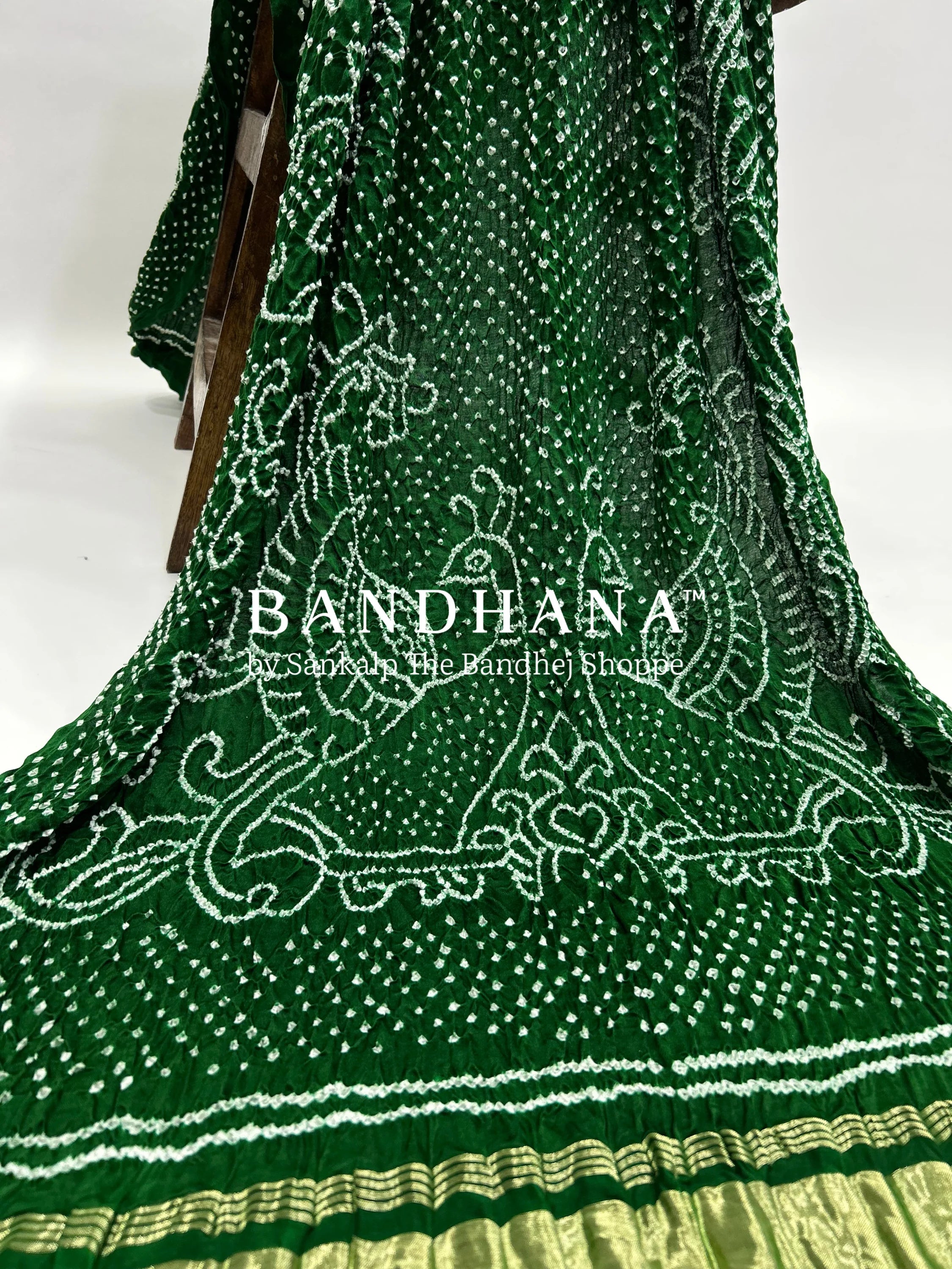 Green Gaji Silk MorPankh Bandhani Dupatta darkgreen / Gaji Silk Dupattas
