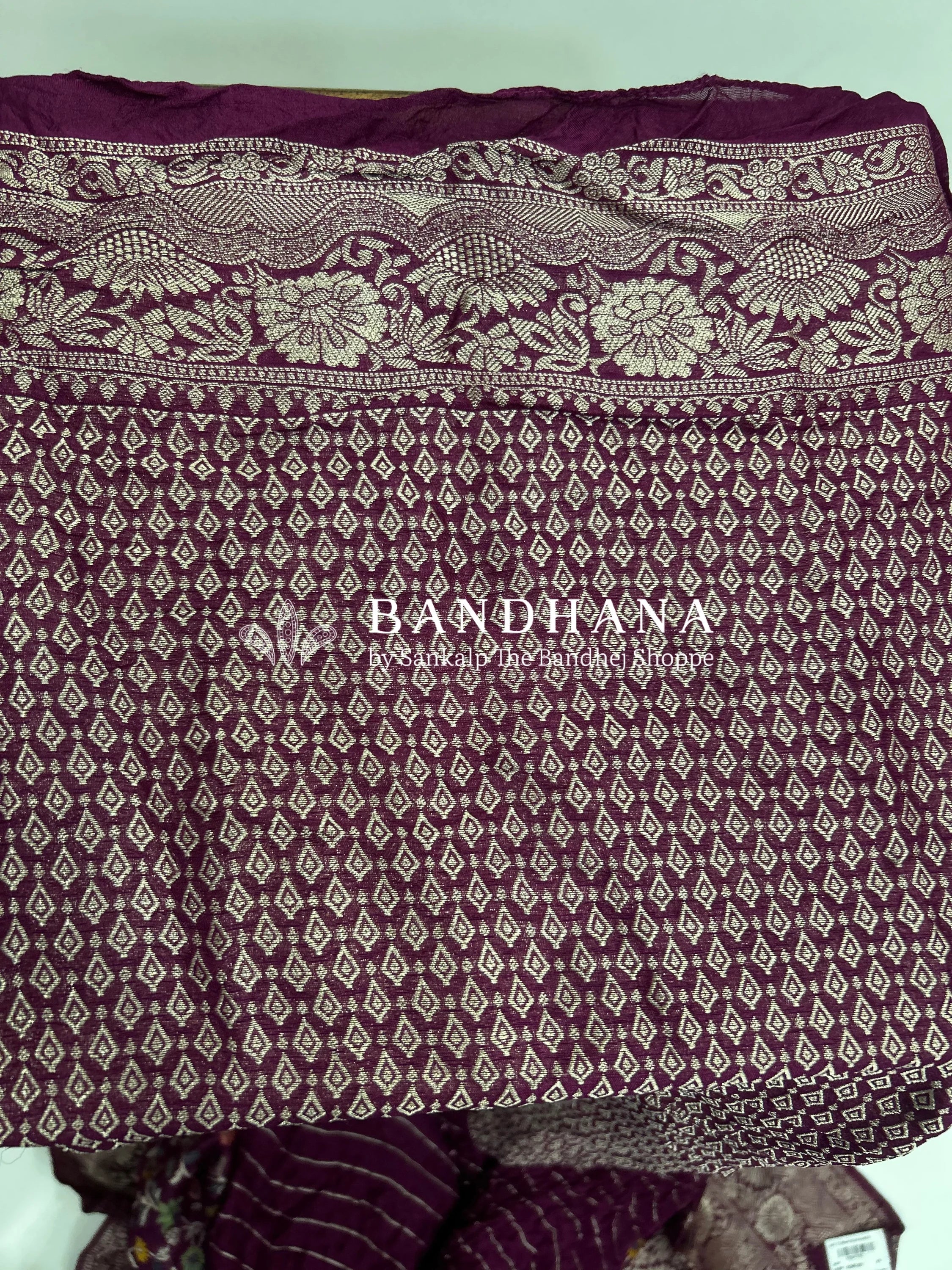 Magenta Art Tussar Silk Bandhani Saree darkmagenta / Tussar Silk Sarees