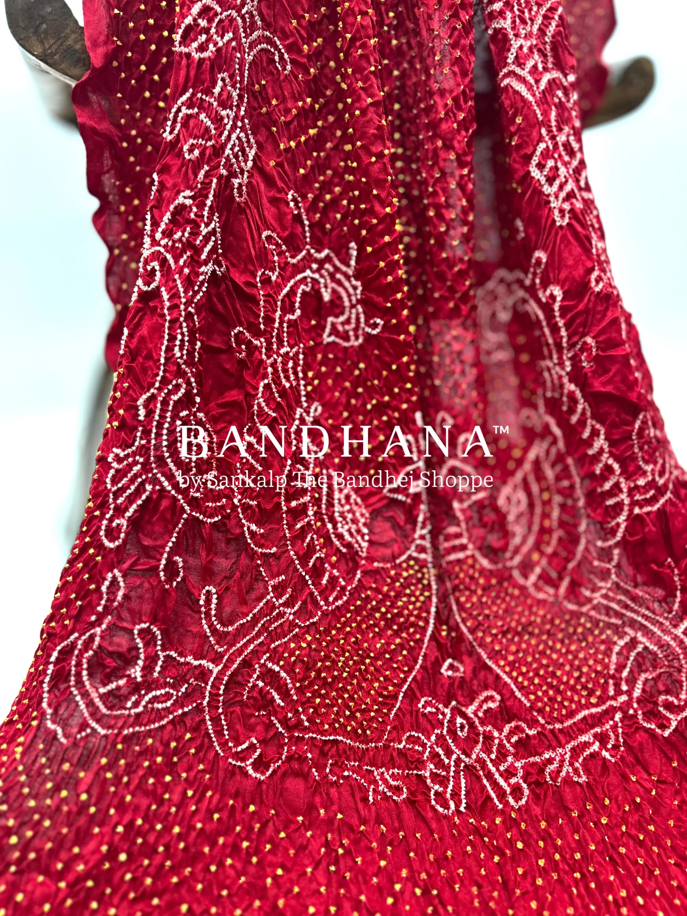 Maroon Gajji Silk Mor Pankh Bandhani Dupatta maroon / Gajji Silk Dupattas