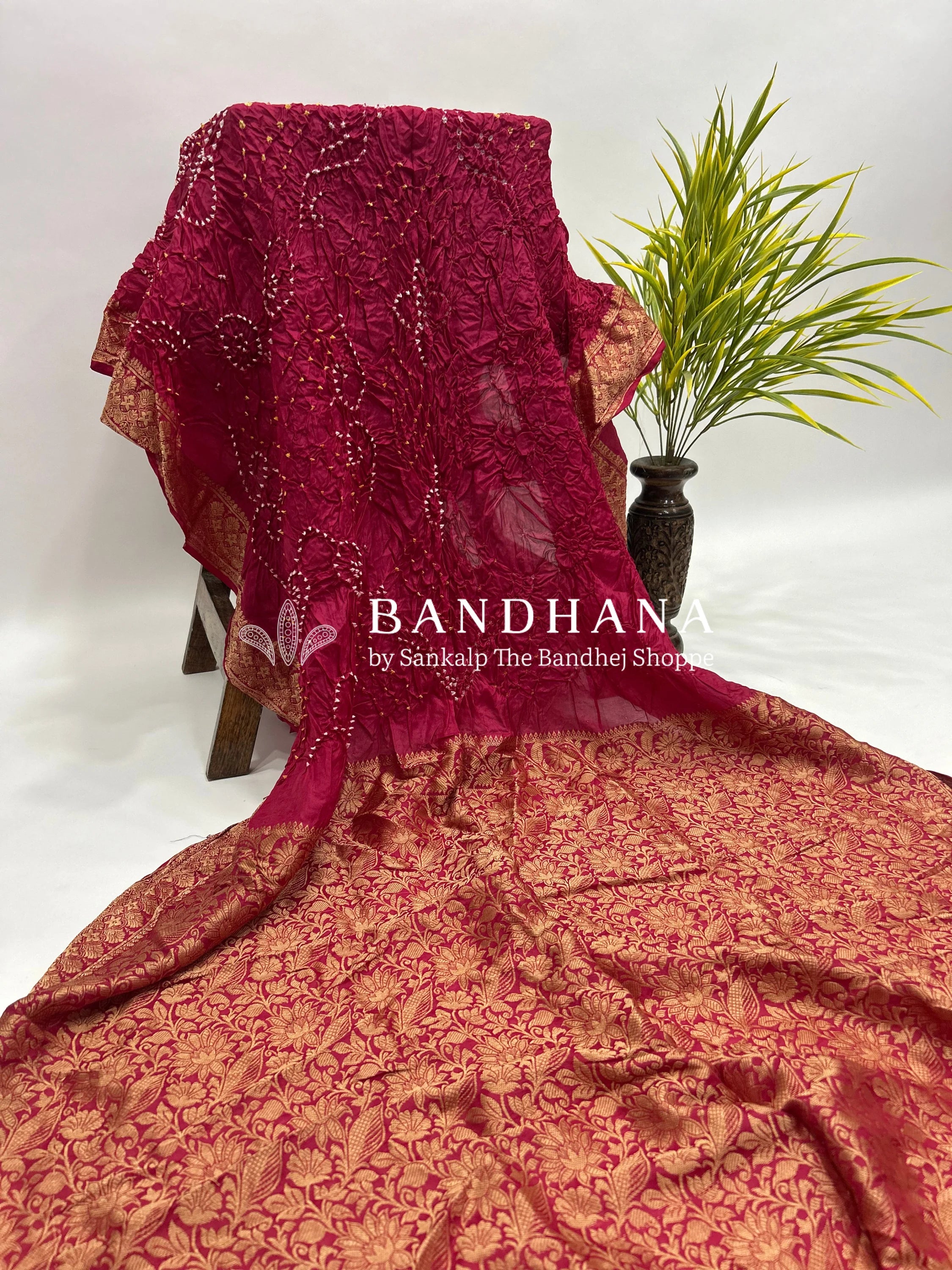 Maroon Soft Silk Resham Palav Bandhani Saree maroon / Soft Silk Sarees