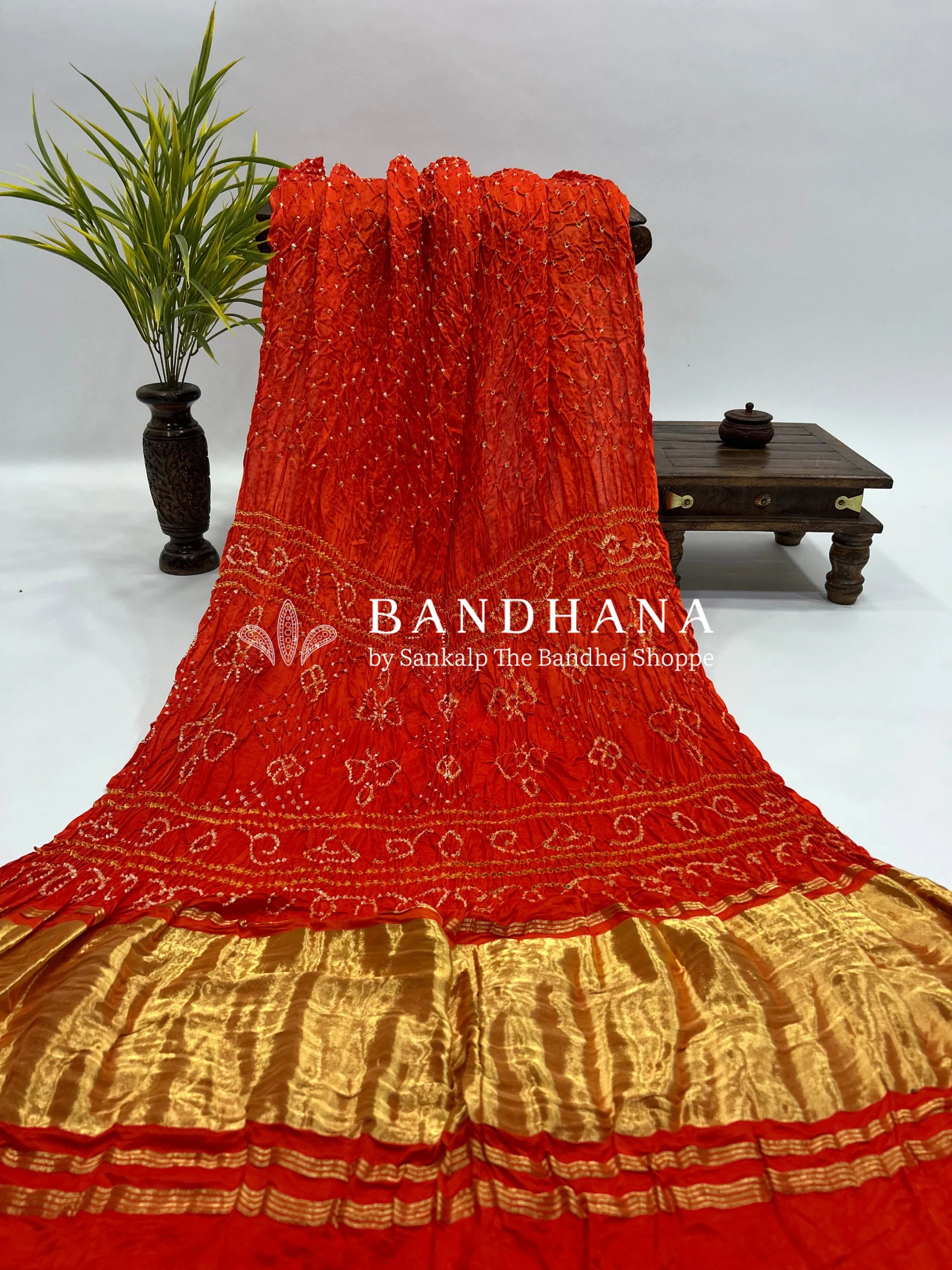 Orange Gajji Silk Single Dot Bandhani Saree orangered / Gajji Silk Sarees