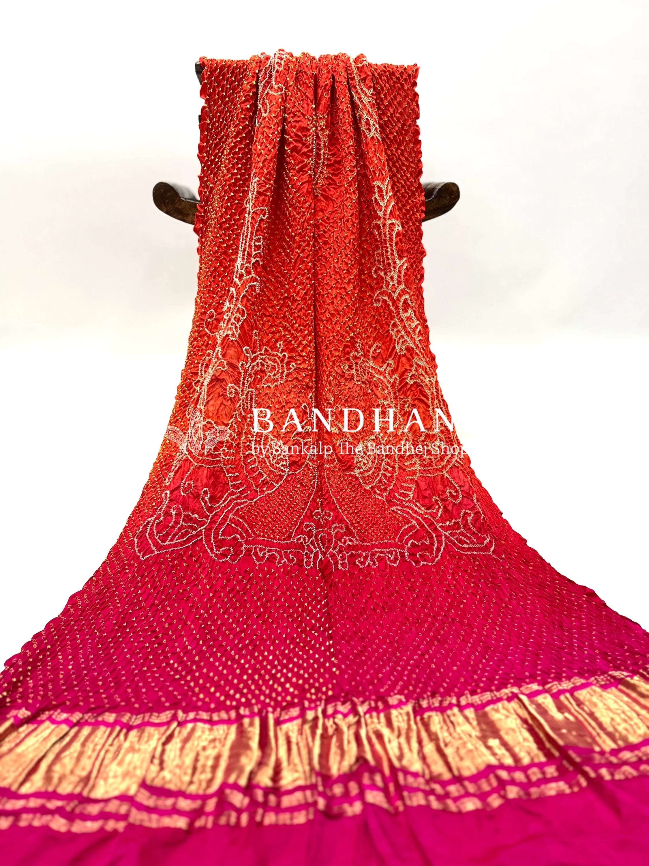 Orange-Rani Gaji Silk Mor Pankh Bandhani Dupatta orangered / Gajji Silk Dupattas