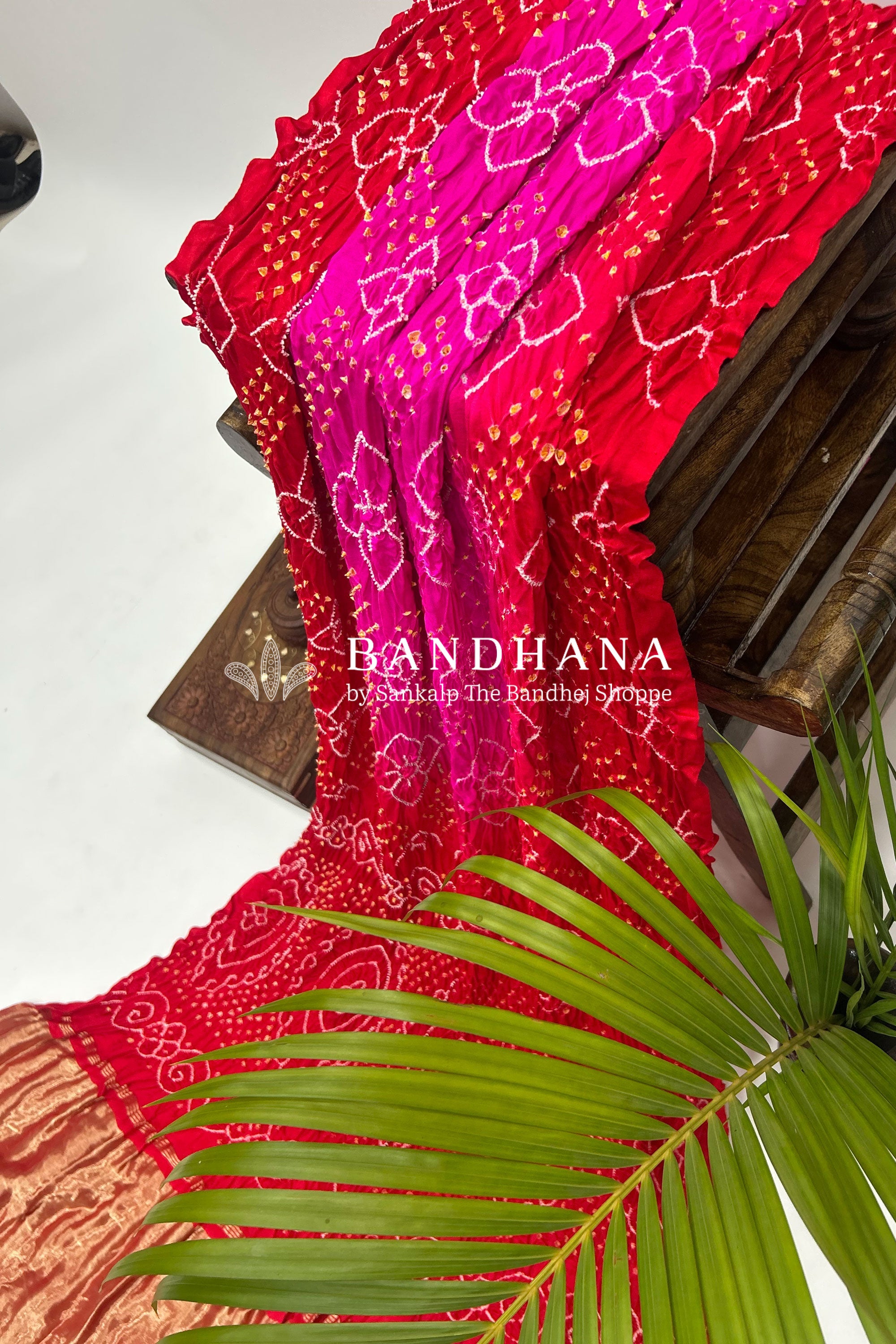 Pink Red Shaded Gajji Fancy Rai Bandhani Saree Sarees