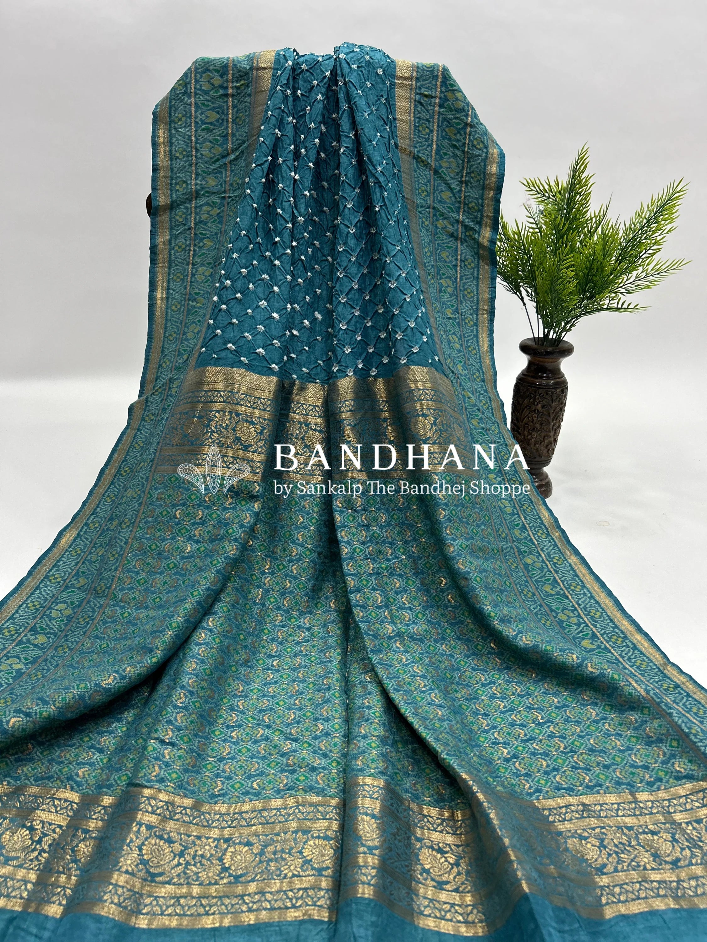 Sky Blue Color Malai Silk Single Dot Bandhani Saree skyblue / Malai Silk Sarees