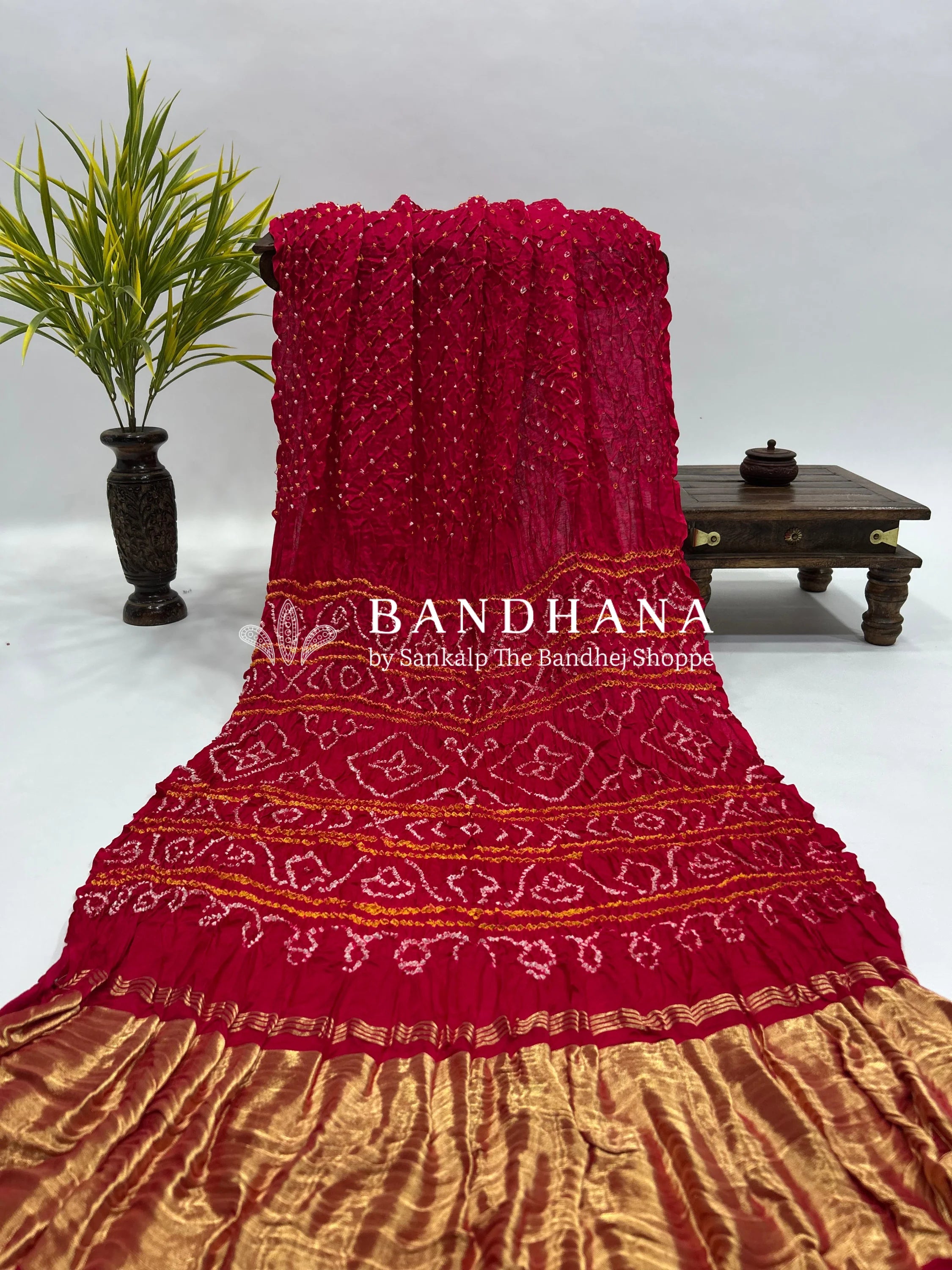 Strawberry Gajji Silk Single Dot Bandhani Saree red / Gajji Silk Sarees