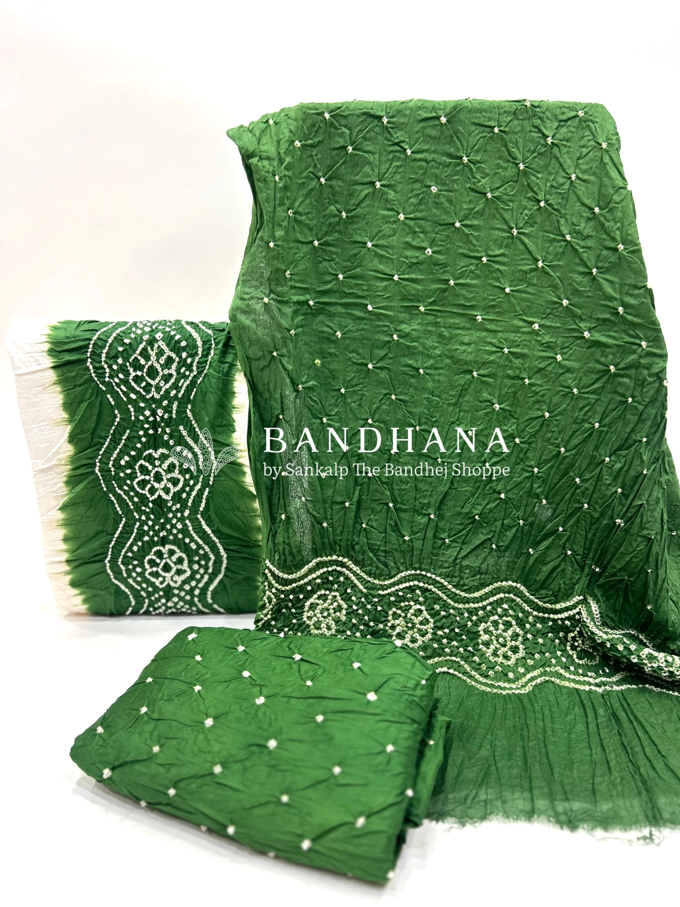 White-Mehendi Green Cotton Pennal Bandhani Dress Material olivedrab / Cotton Dresses