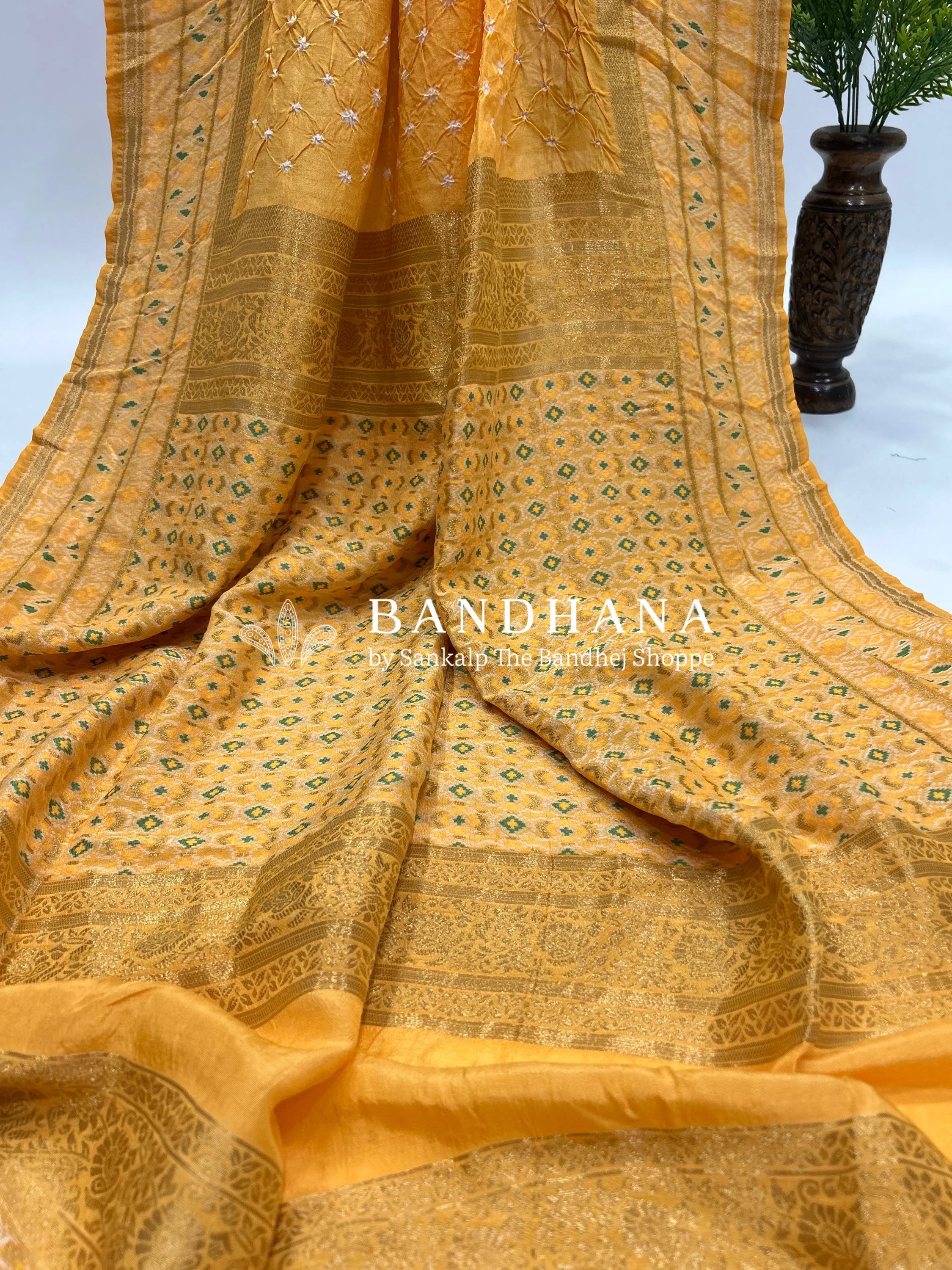 Yellow Malai Silk Single Dot Bandhani Saree yellow / Malai Silk Sarees