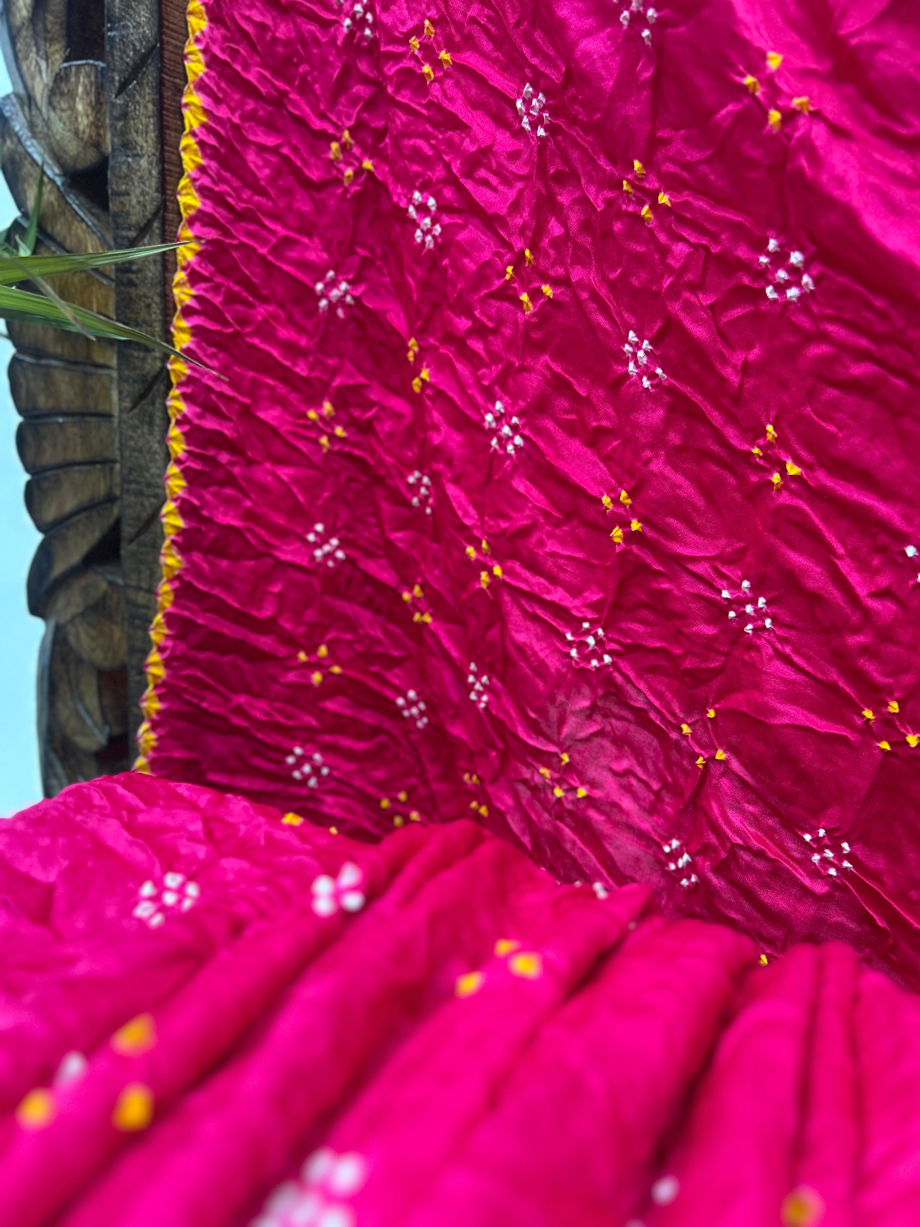 Light Pink Mor Palav Gajji Designer Bandhani Saree Sarees