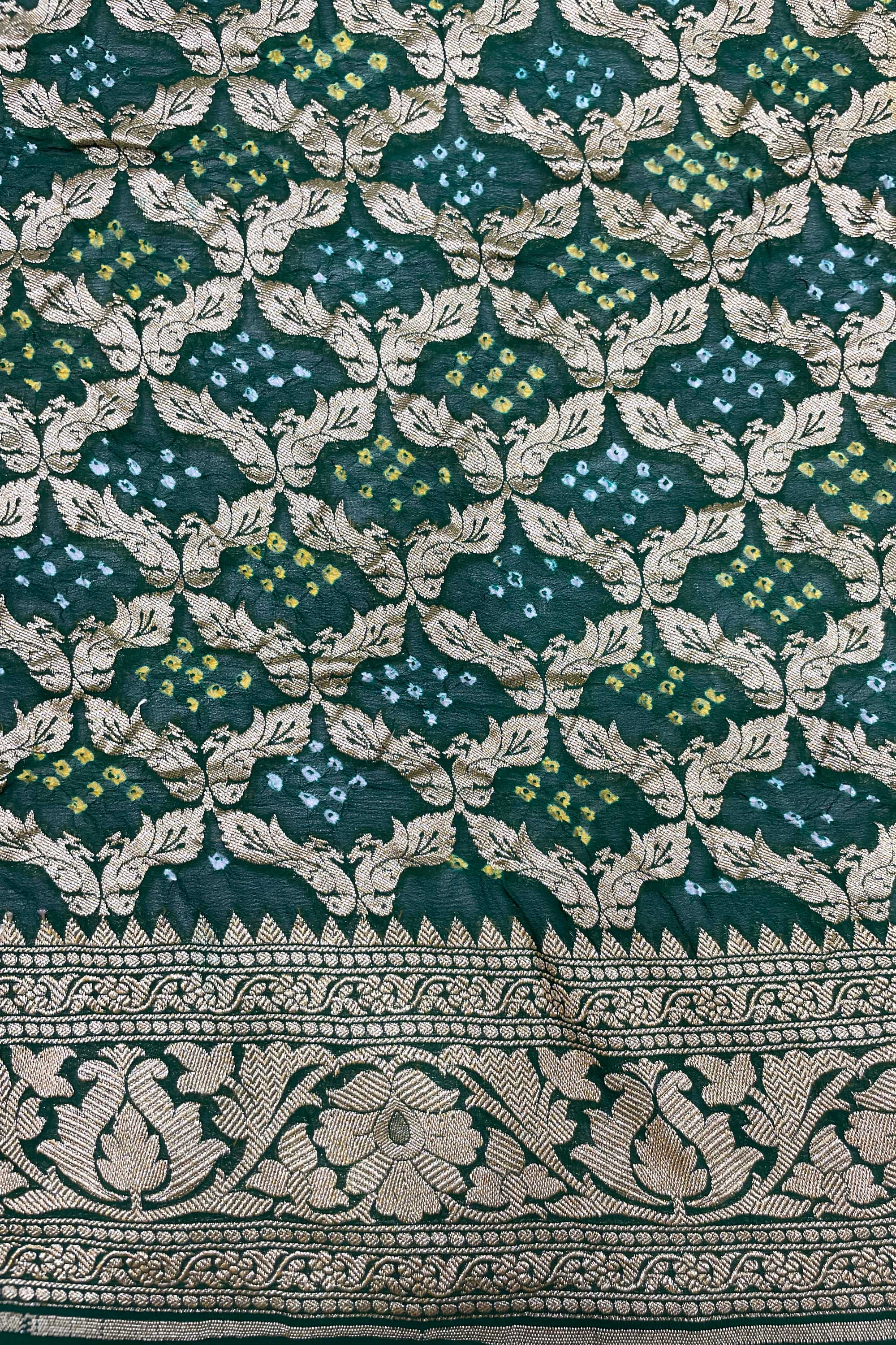 Green Color Georgette All Over Jall With Bandhani Banarasi Boader Blouse Piece