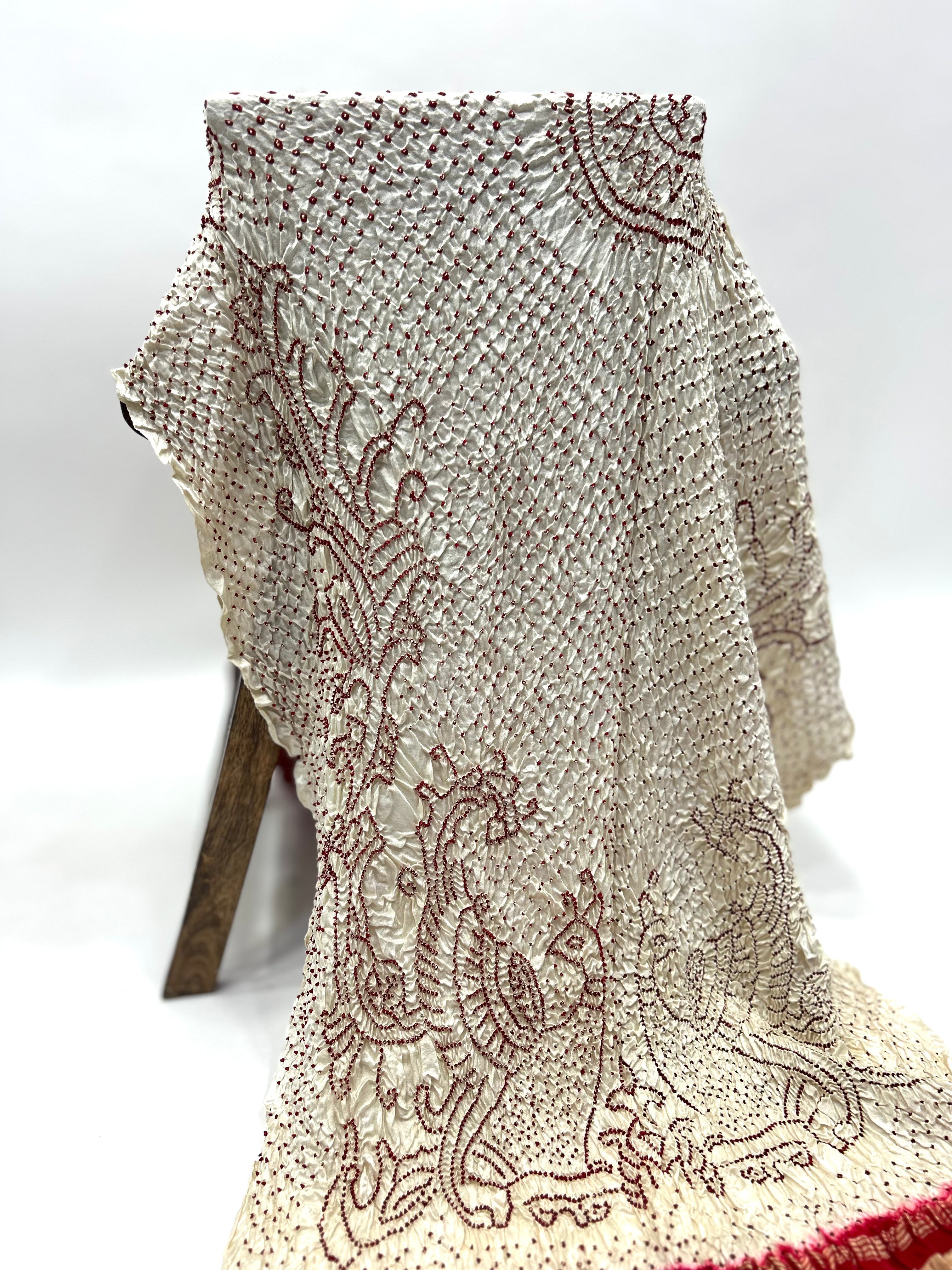 White-Maroon Gaji Silk Mor Pankh Bandhani Dupatta white / Gajji Silk Dupattas