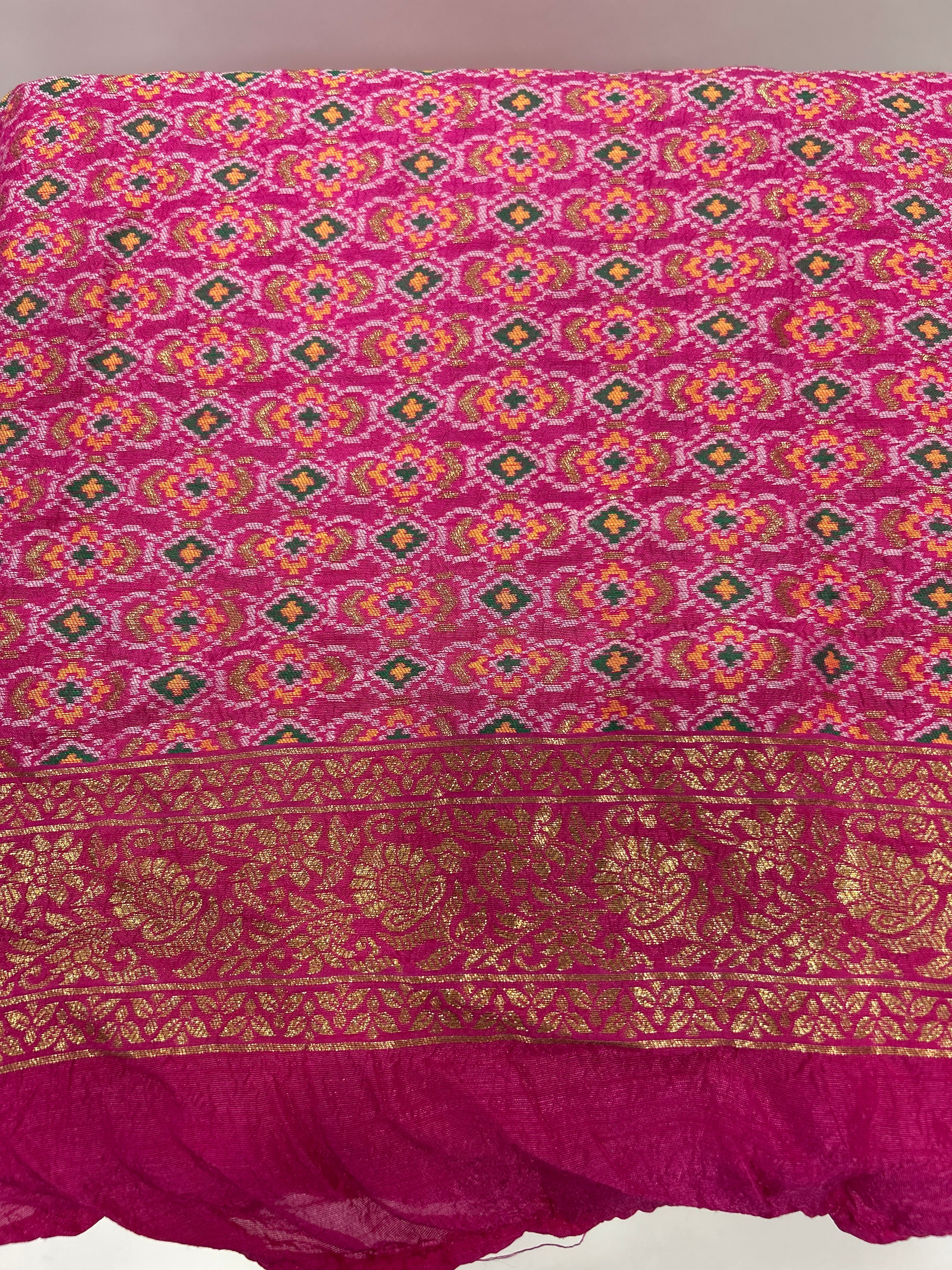 Pink Color Malai Silk Single Dot Bandhani Saree pink / Malai Silk Sarees