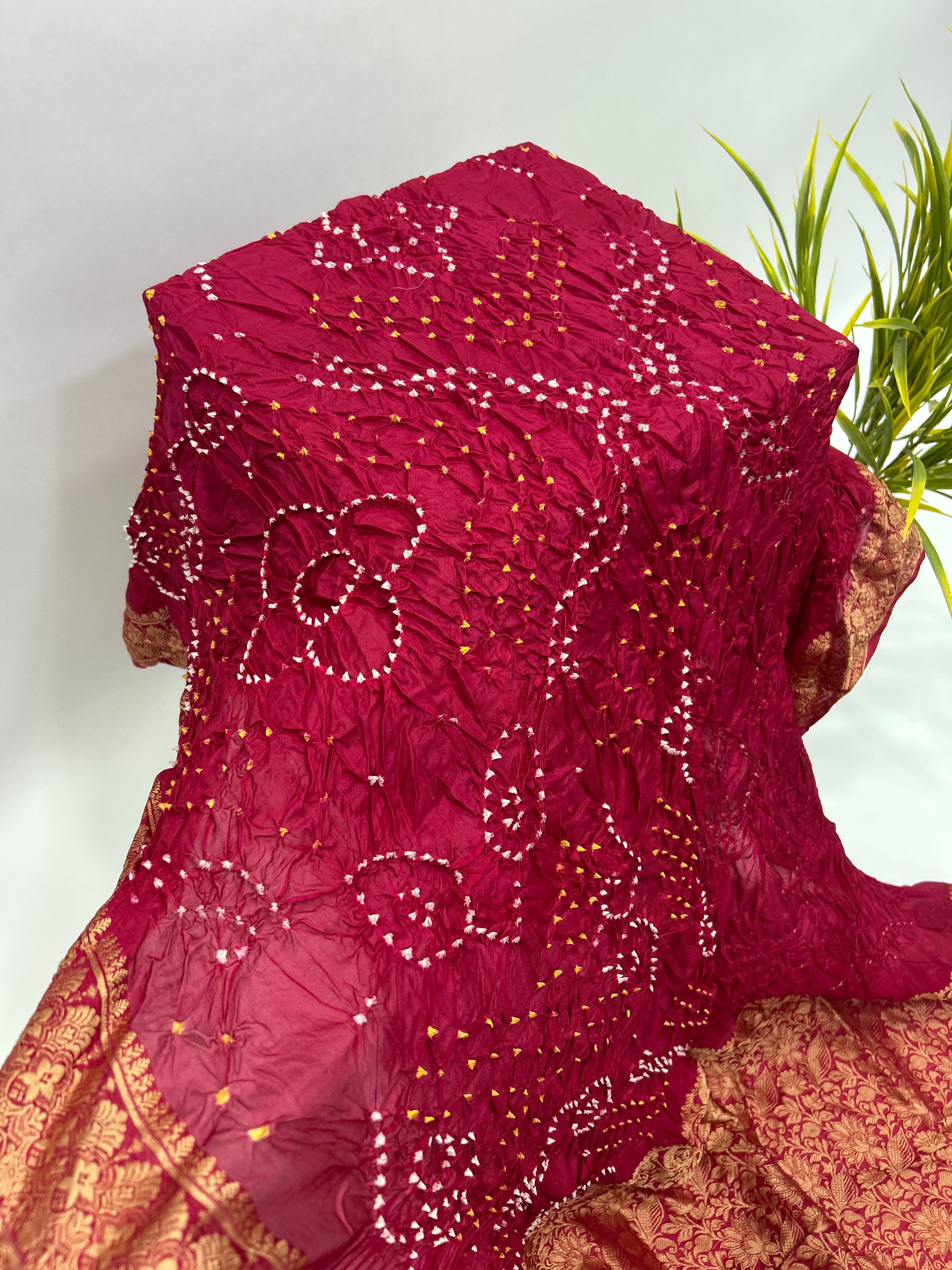 Maroon Soft Silk Resham Palav Bandhani Saree maroon / Soft Silk Sarees