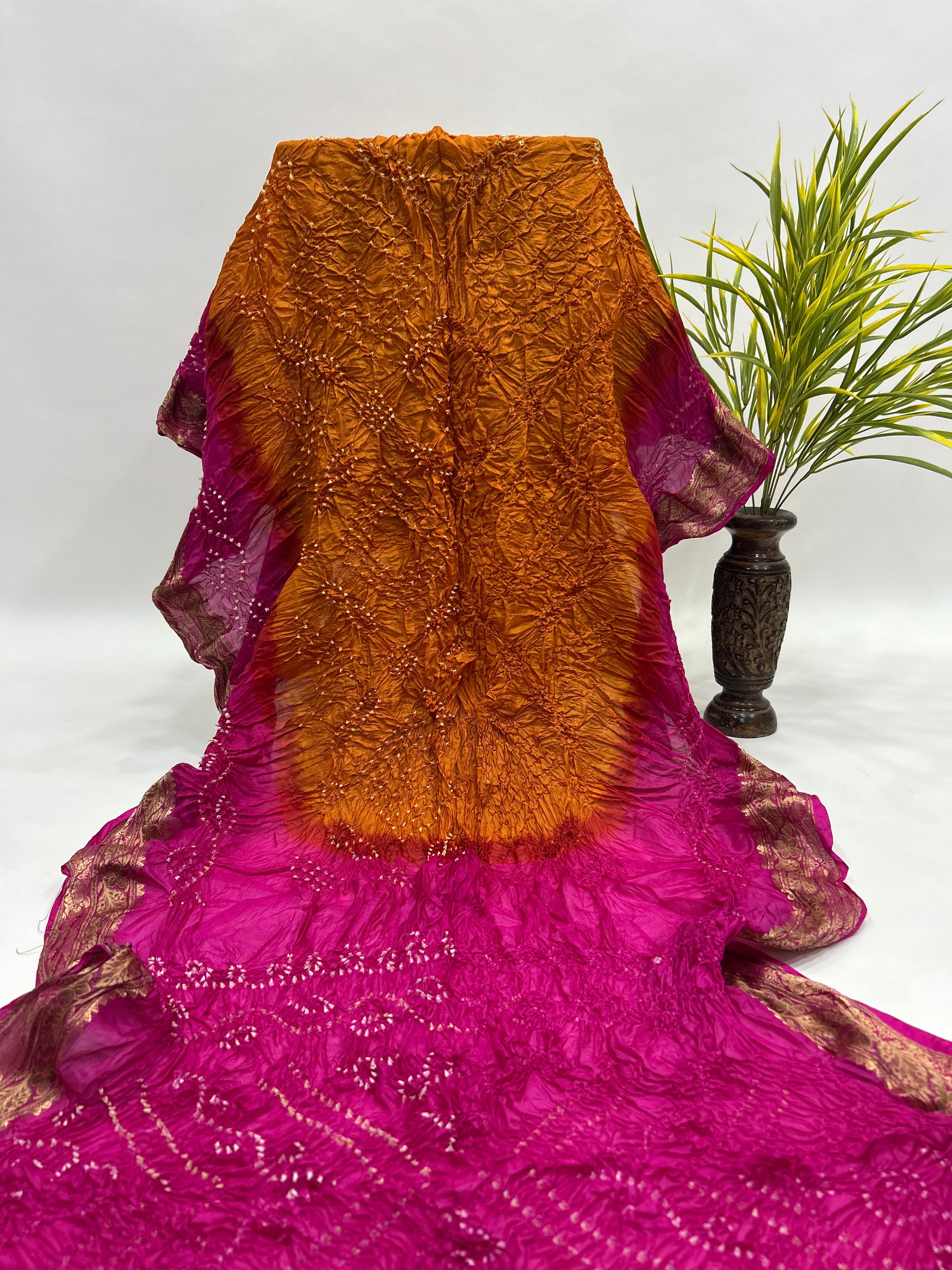 Mustard & Magenta Soft Silk Resham Palav Bandhani Saree magenta / Soft Silk Sarees