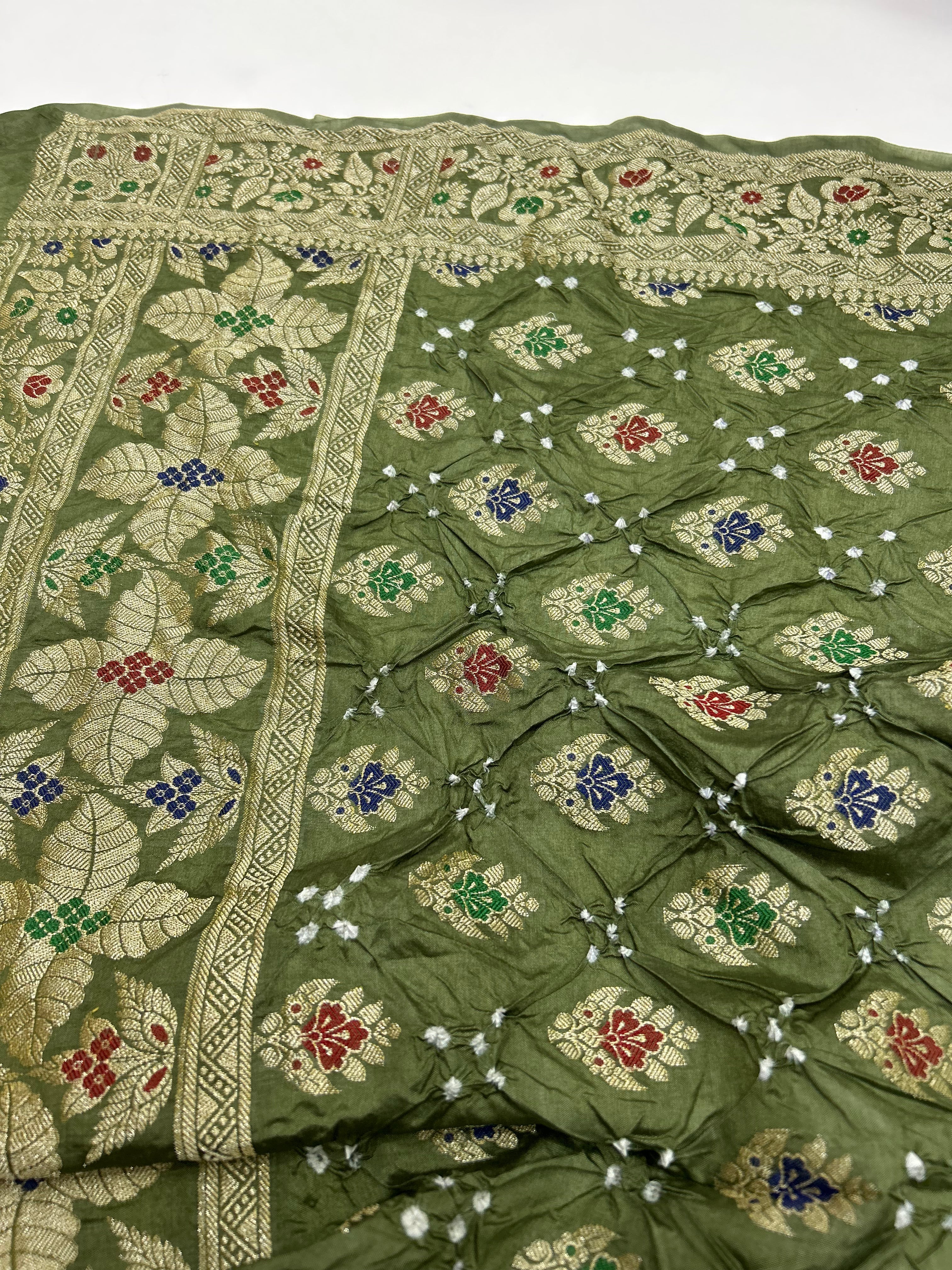 Olive & Gaajar Art Dupion Butta Bandhani Dress Material darkolivegreen / Art Silk Dresses