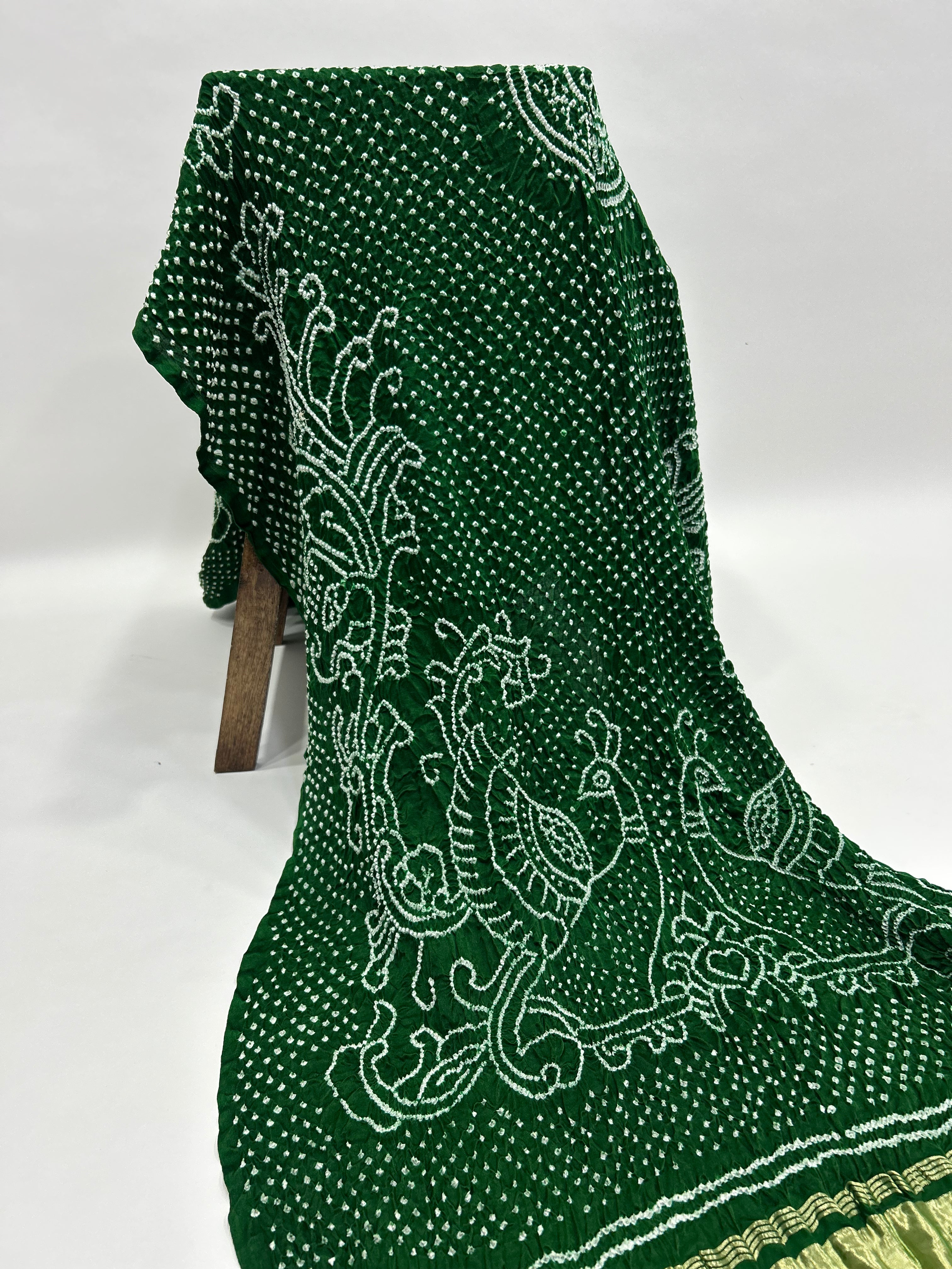 Green Gaji Silk MorPankh Bandhani Dupatta darkgreen / Gaji Silk Dupattas