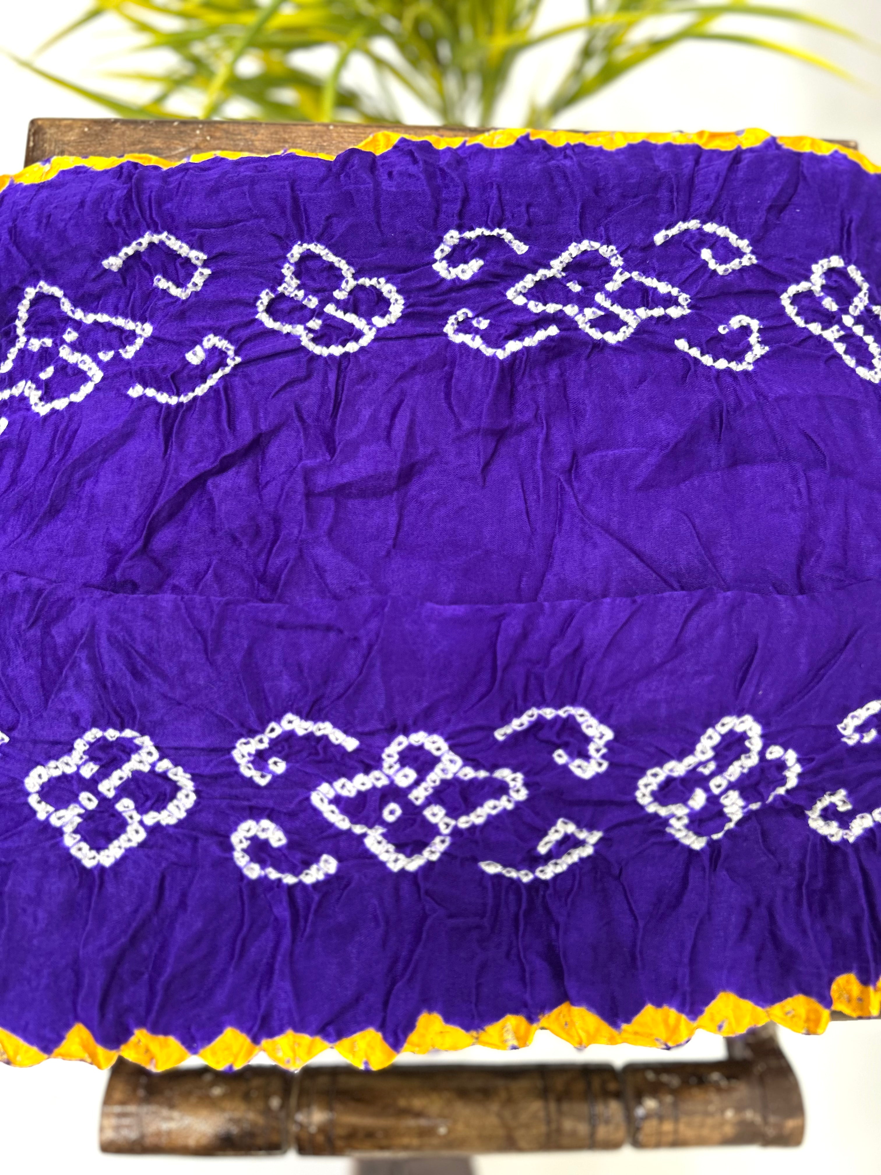 Purple Mor Palav Gajji Designer Bandhani Saree purple / Gajji Silk Sarees