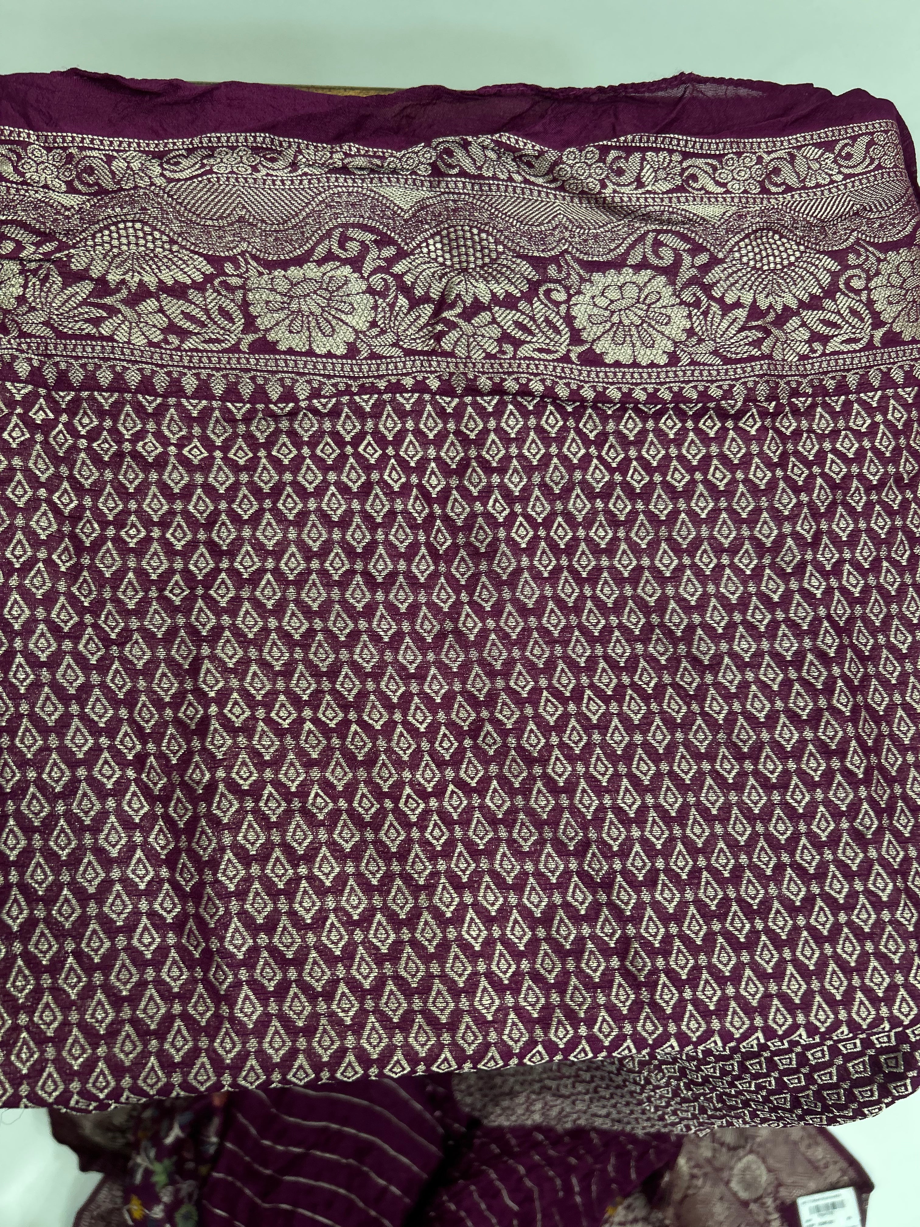 Magenta Art Tussar Silk Bandhani Saree darkmagenta / Tussar Silk Sarees