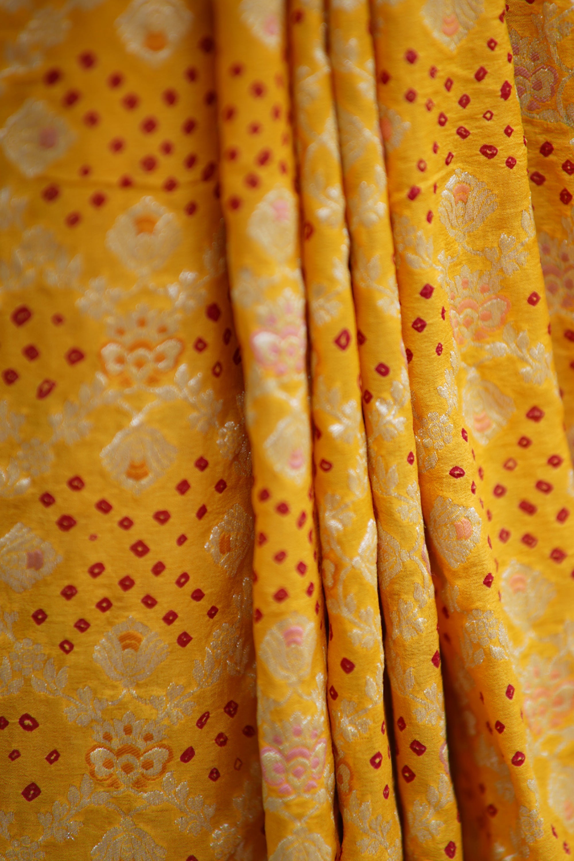 Georgette Banarasi Meenakari Handloom Saree In Yellow Sarees