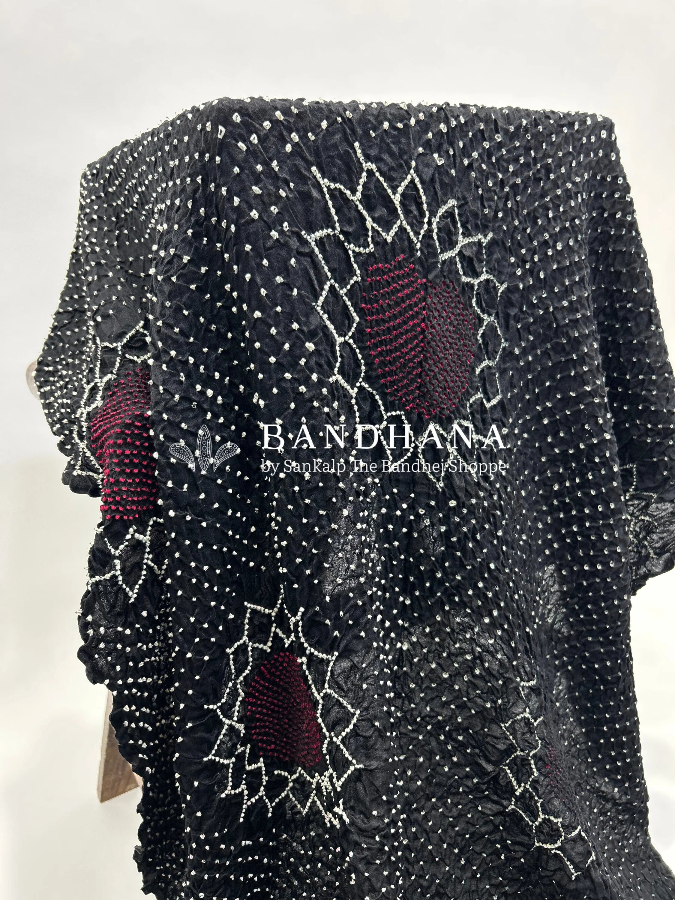 Black Gajji Silk Lotus Bandhani Dupatta back / Gajji Silk Dupattas