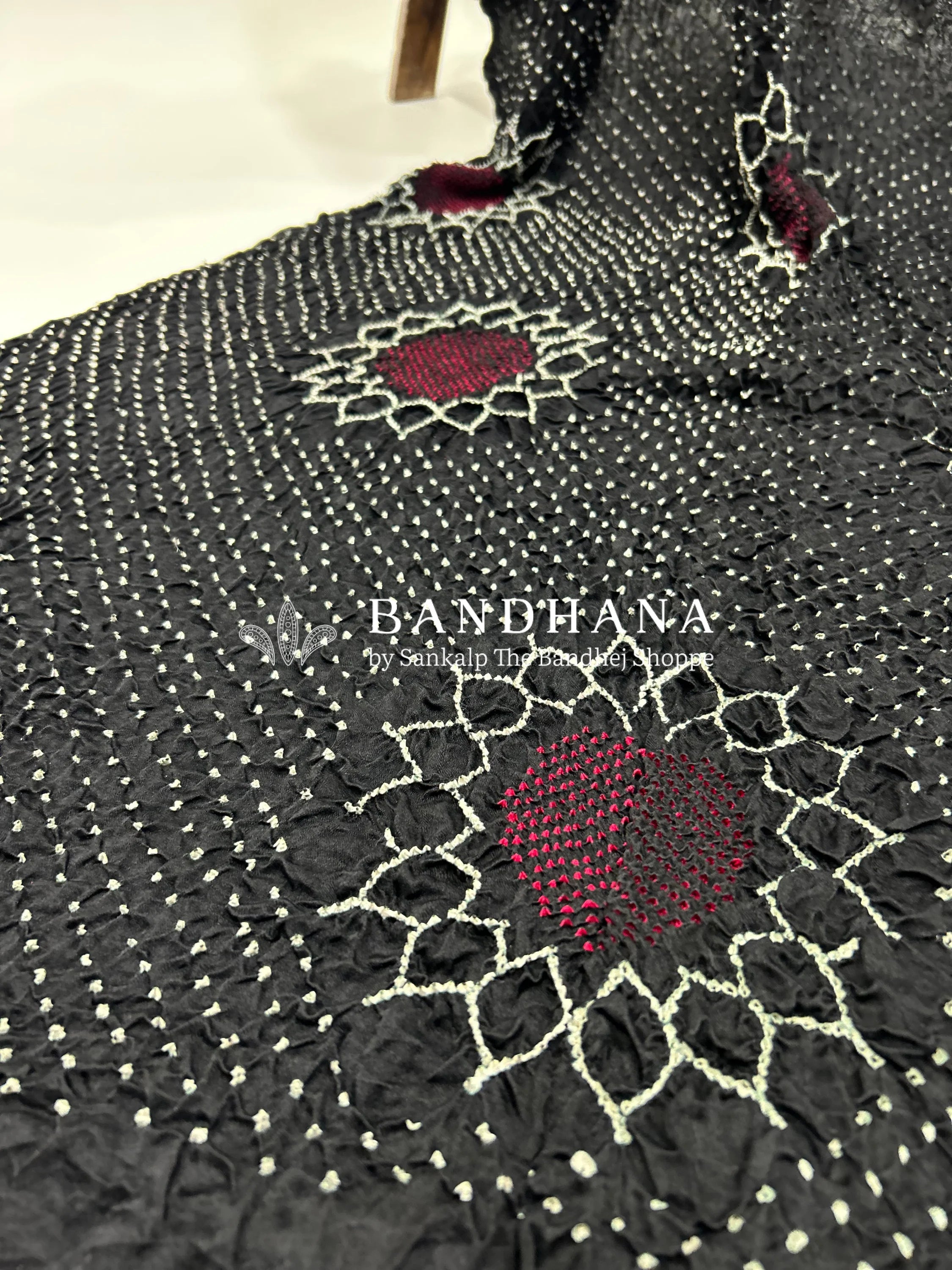 Black Gajji Silk Lotus Bandhani Dupatta back / Gajji Silk Dupattas