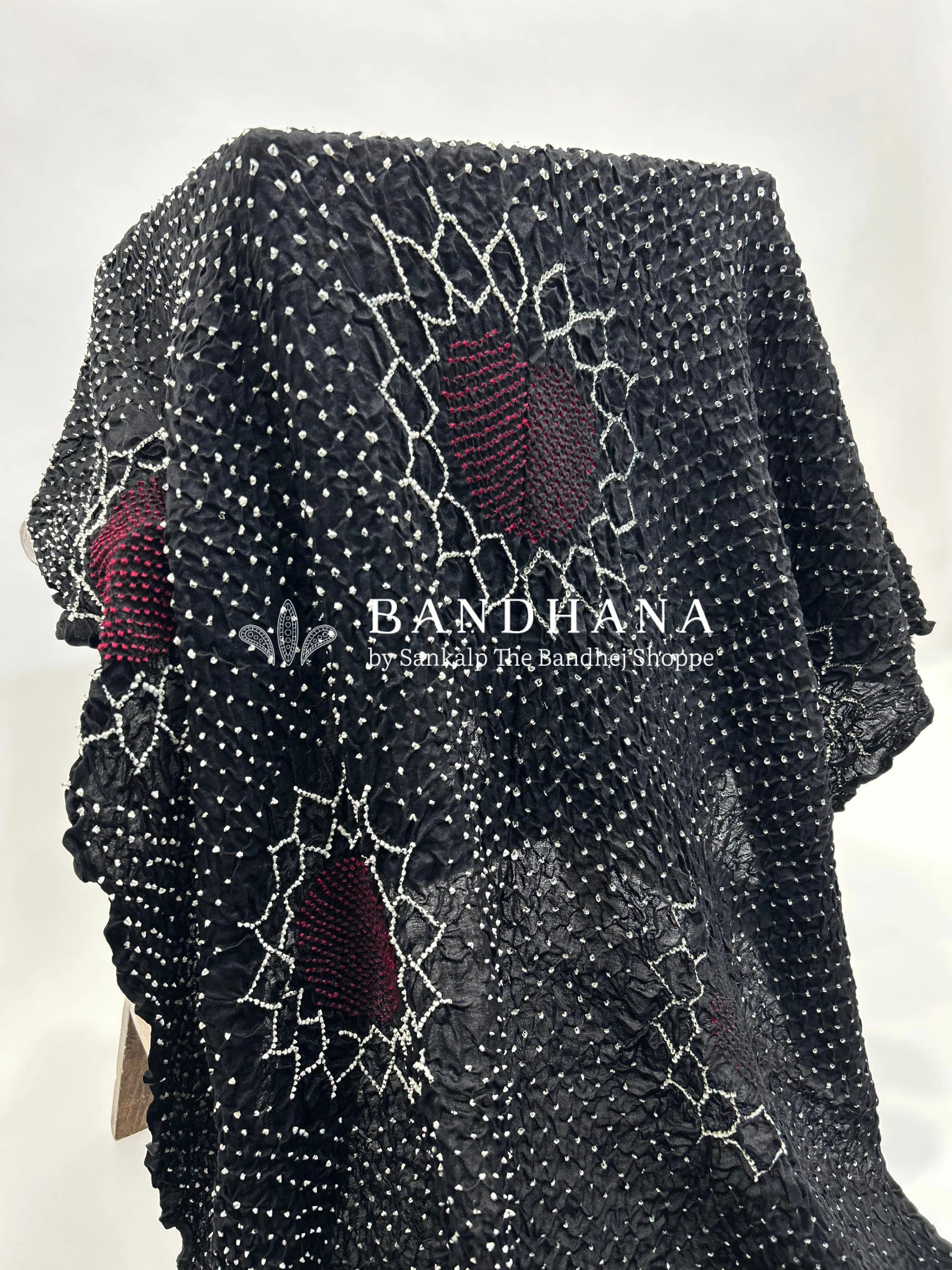 Black Gajji Silk Lotus Bandhani Dupatta back / Gajji Silk Dupattas