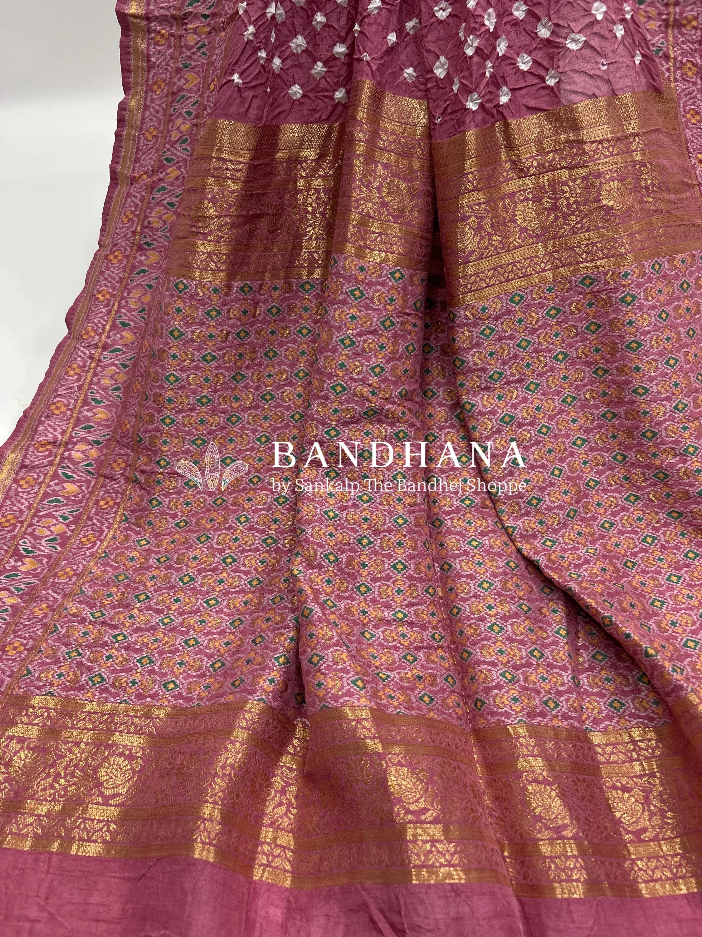 Dark Onion Pink Color Malai Silk Single Dot Bandhani Saree pink / Malai Silk Sarees