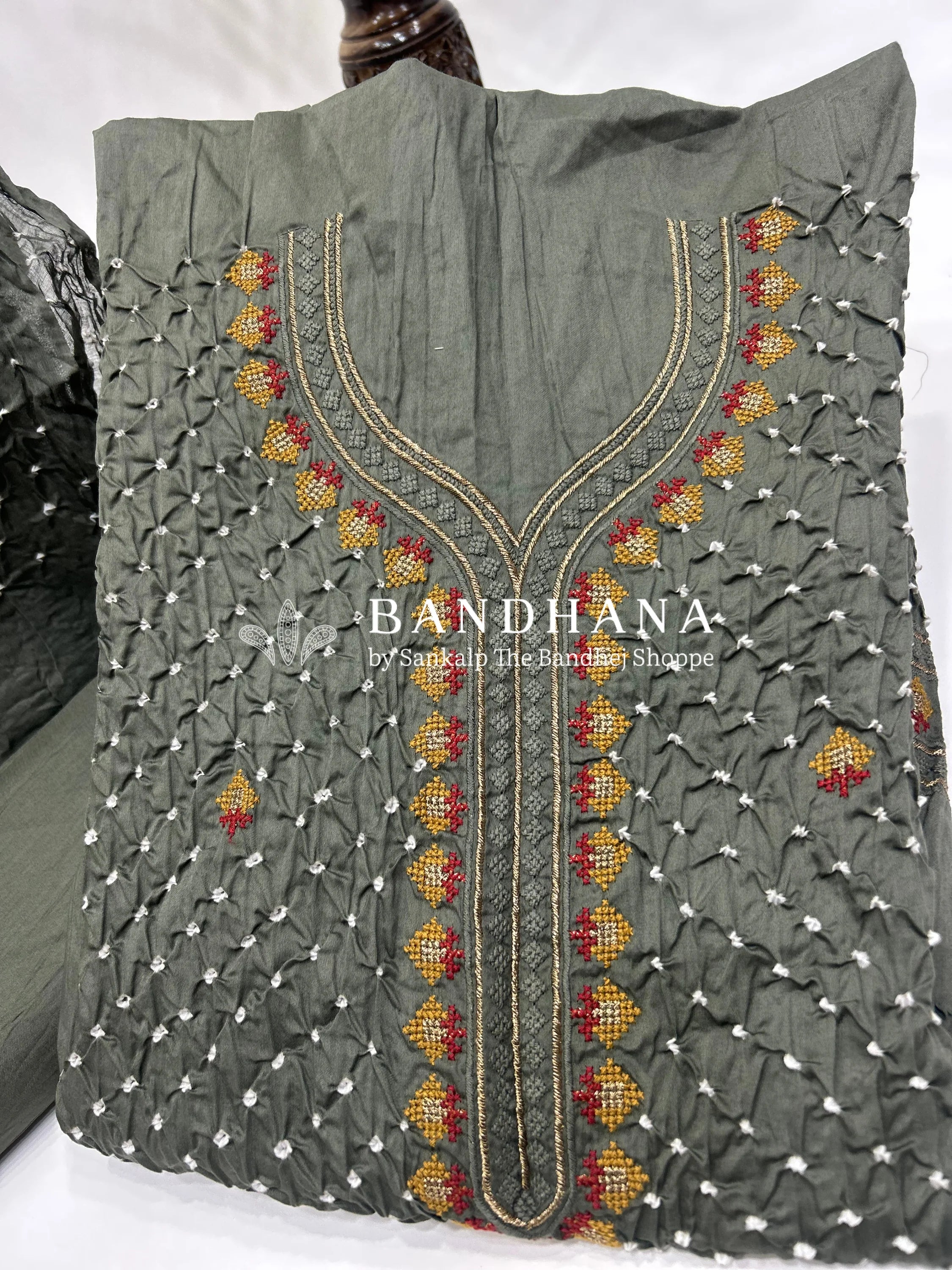 Gray Cotton Work Bandhani Dress Material (Unstitched) grey / Cotton Dresses