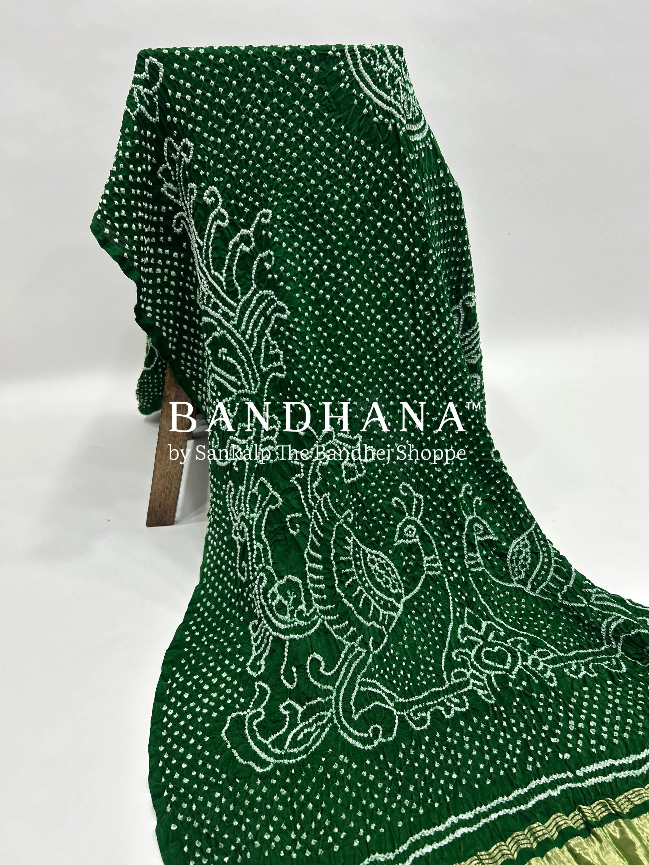 Green Gaji Silk MorPankh Bandhani Dupatta darkgreen / Gaji Silk Dupattas