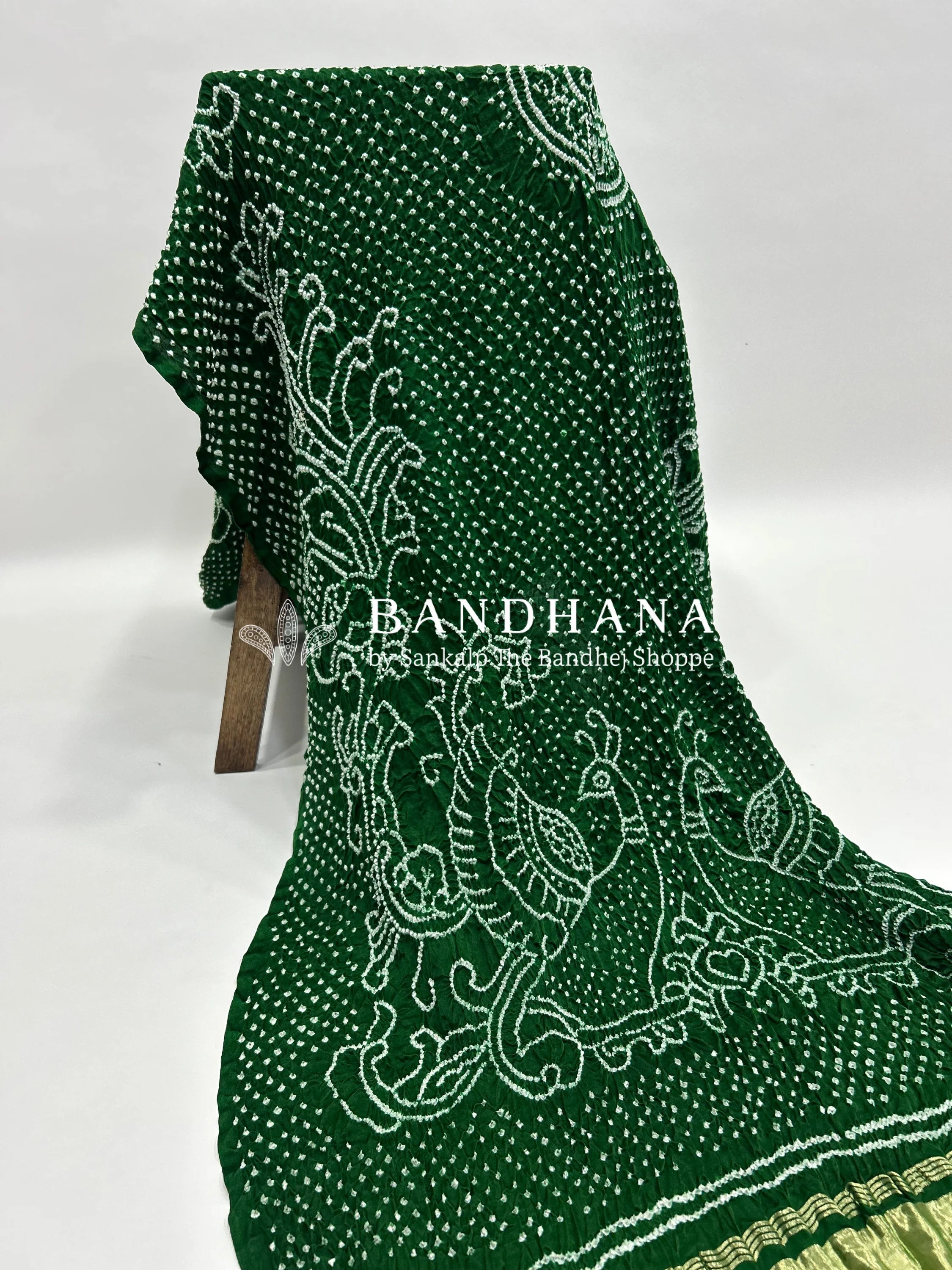 Green Gaji Silk MorPankh Bandhani Dupatta darkgreen / Gaji Silk Dupattas