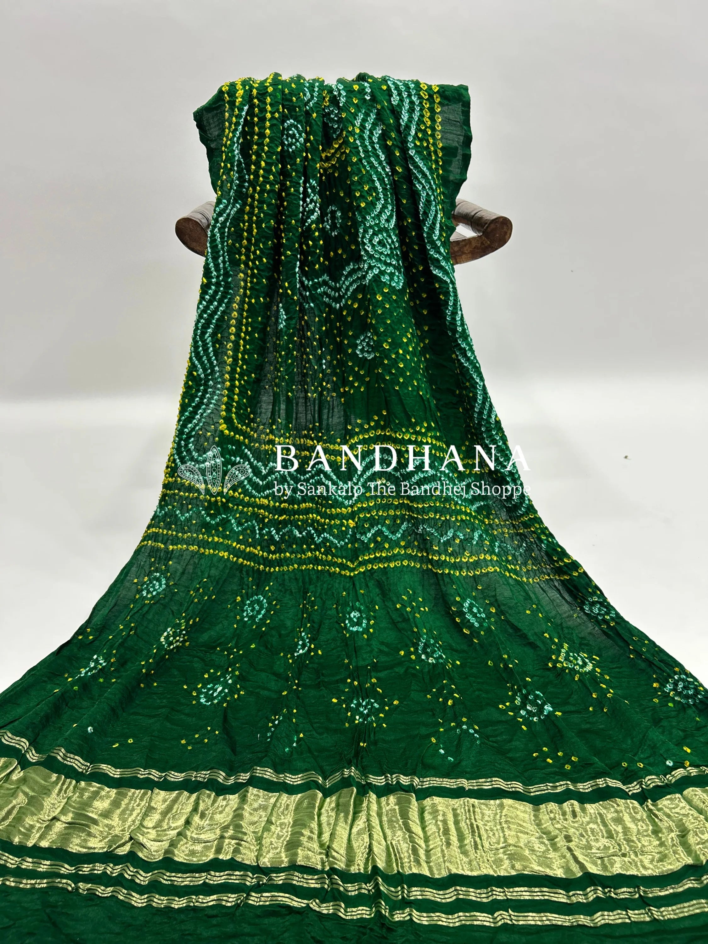 Green Gajji Silk Chandrakani Dupatta darkgreen / Gajji Silk Dupattas