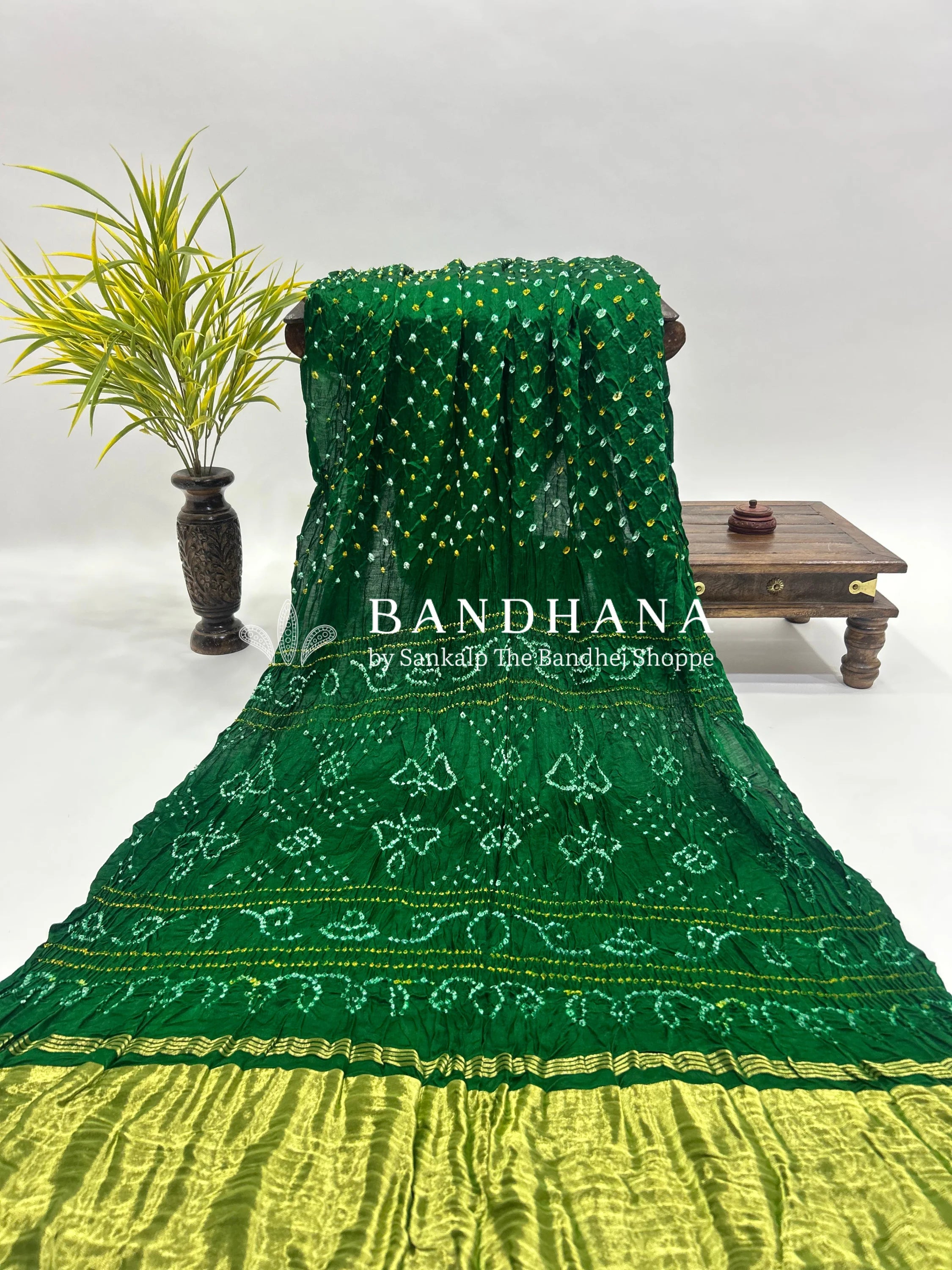 Green Gajji Silk Single Dot Bandhani Saree green / Gajji Silk Sarees