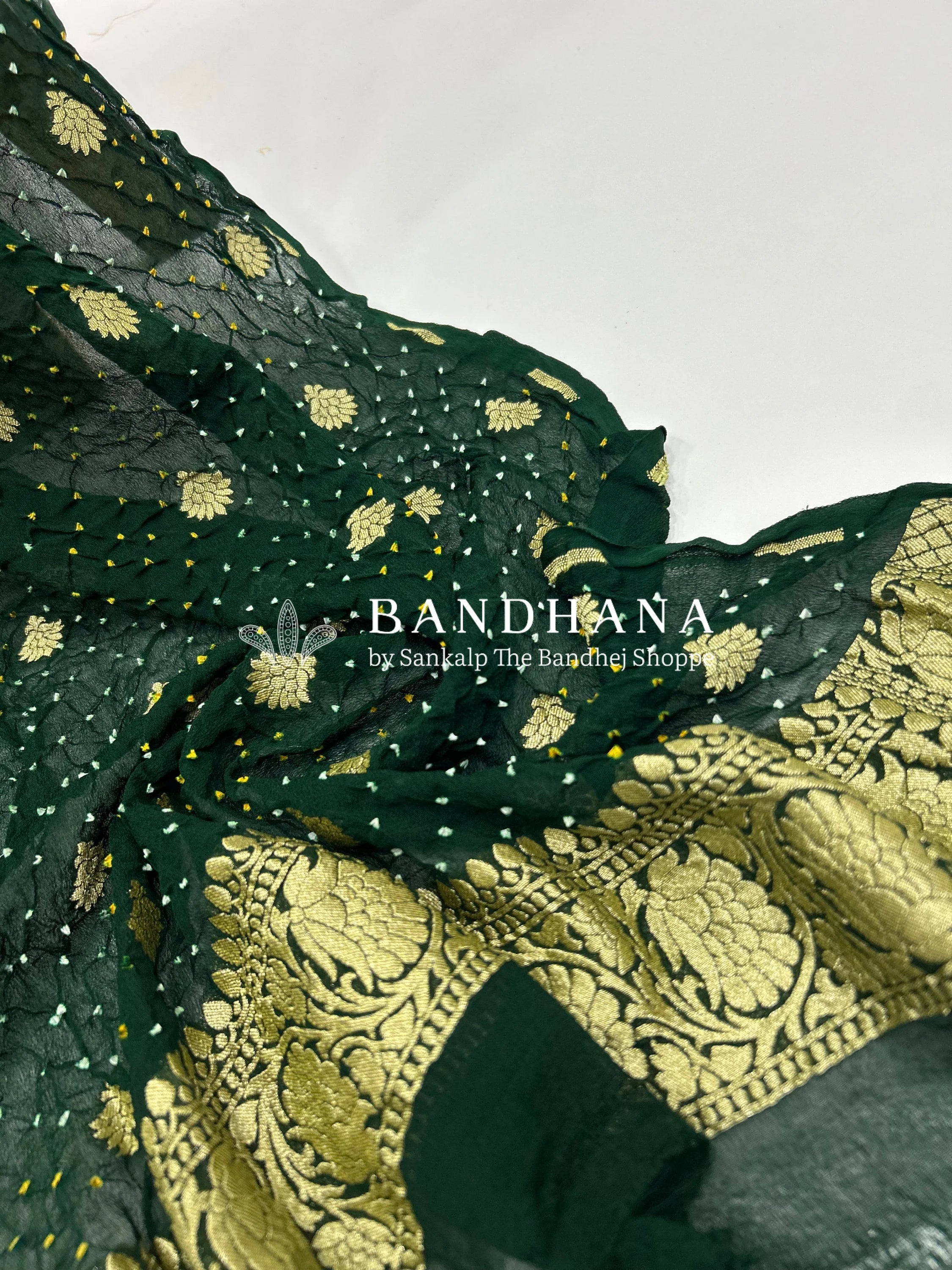 Green Georgette Banarasi Bandhani Kurti Material green / Georgette Dresses