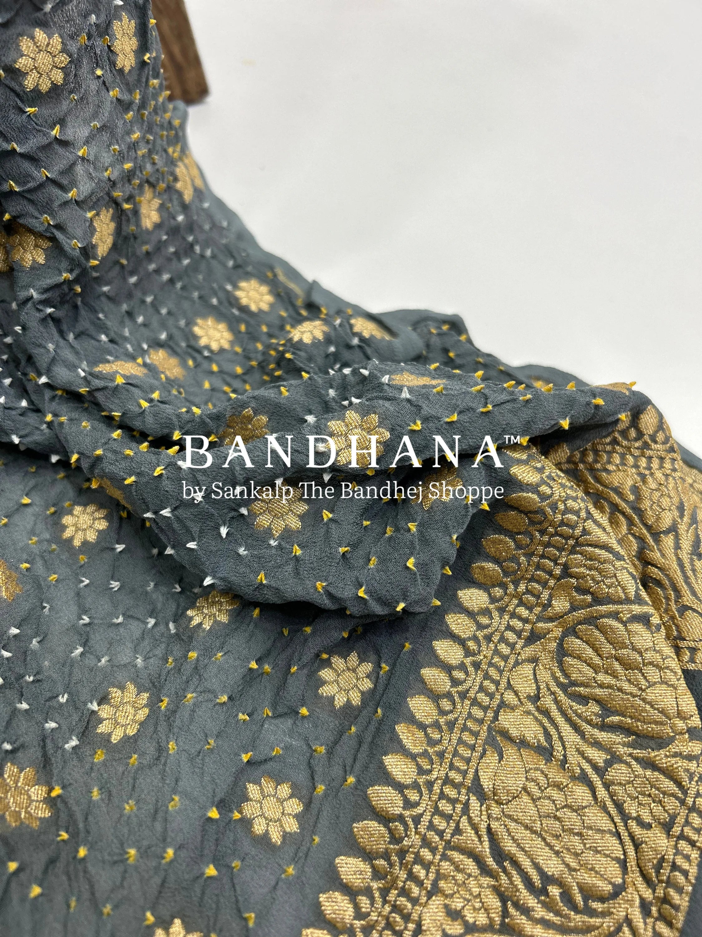 Grey Georgette Banarasi Bandhani Kurti Material grey / Georgette Dresses