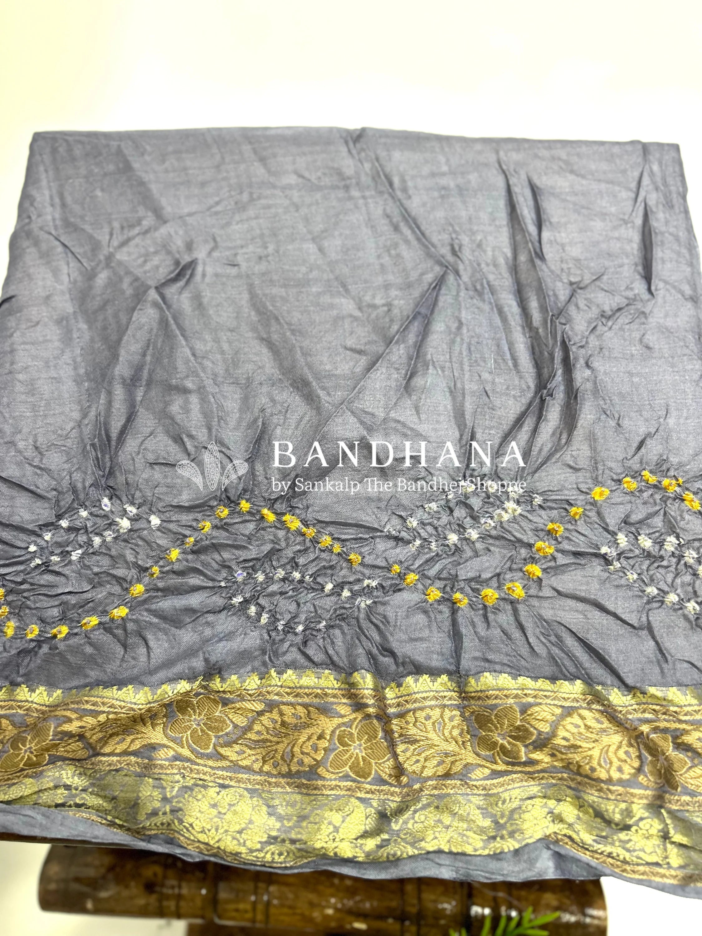 Grey Soft Silk Resham Border Bandhani Saree grey / Soft Silk Sarees