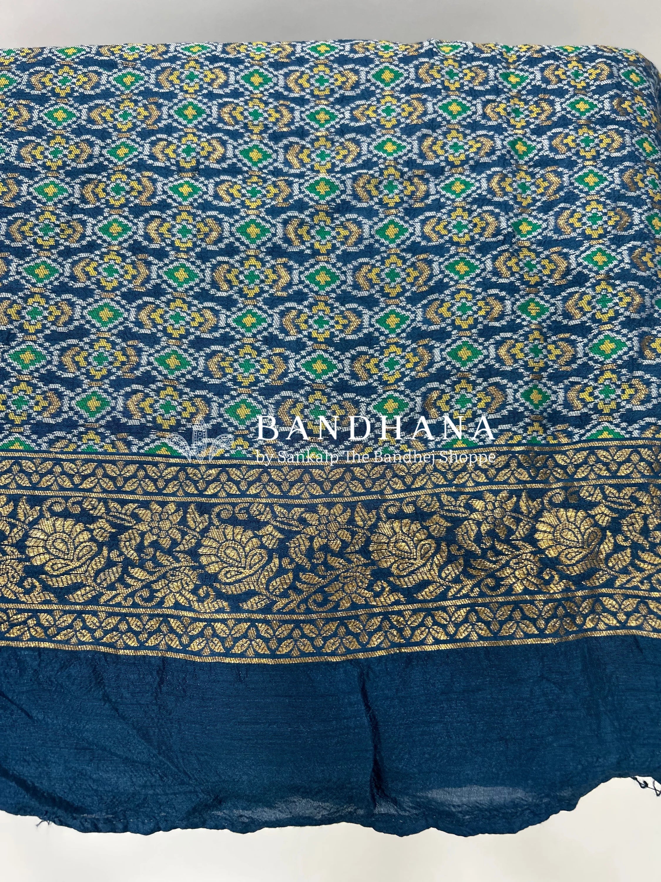 Indigo Color Malai Silk Single Dot Bandhani Saree blue / Malai Silk Sarees