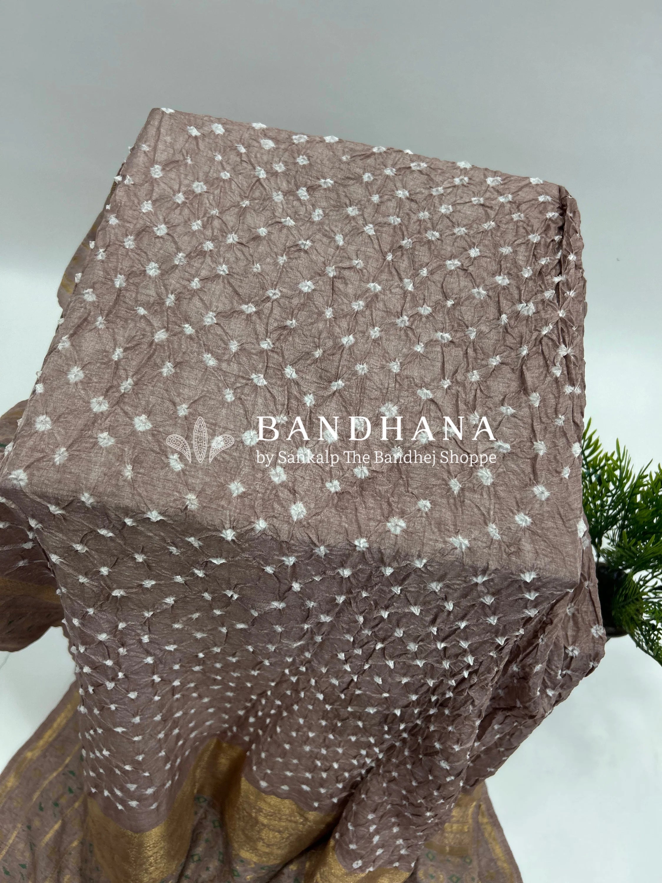 Light Onion Pink Color Malai Silk Single Dot Bandhani Saree lightpink / Malai Silk Sarees