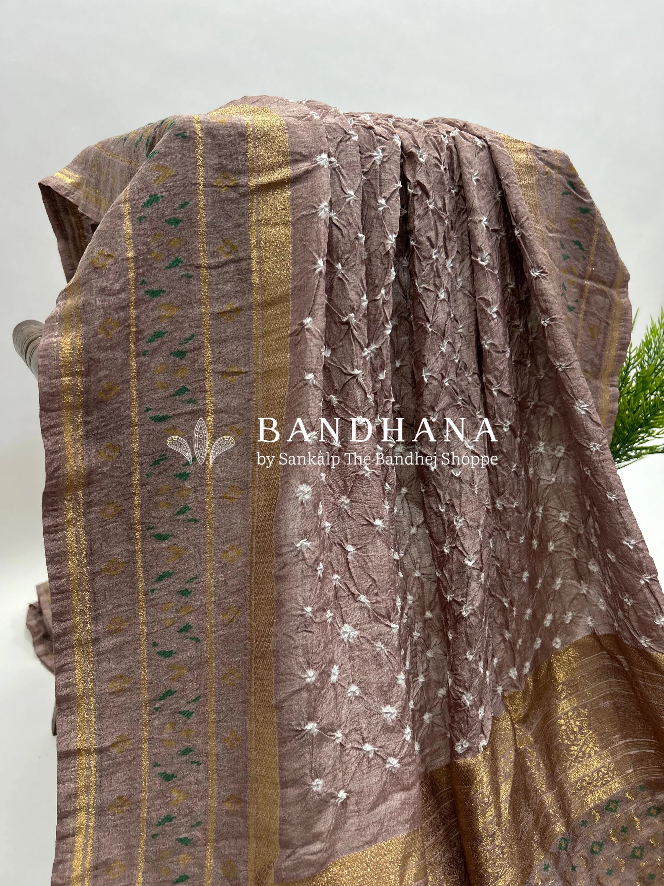 Light Onion Pink Color Malai Silk Single Dot Bandhani Saree lightpink / Malai Silk Sarees