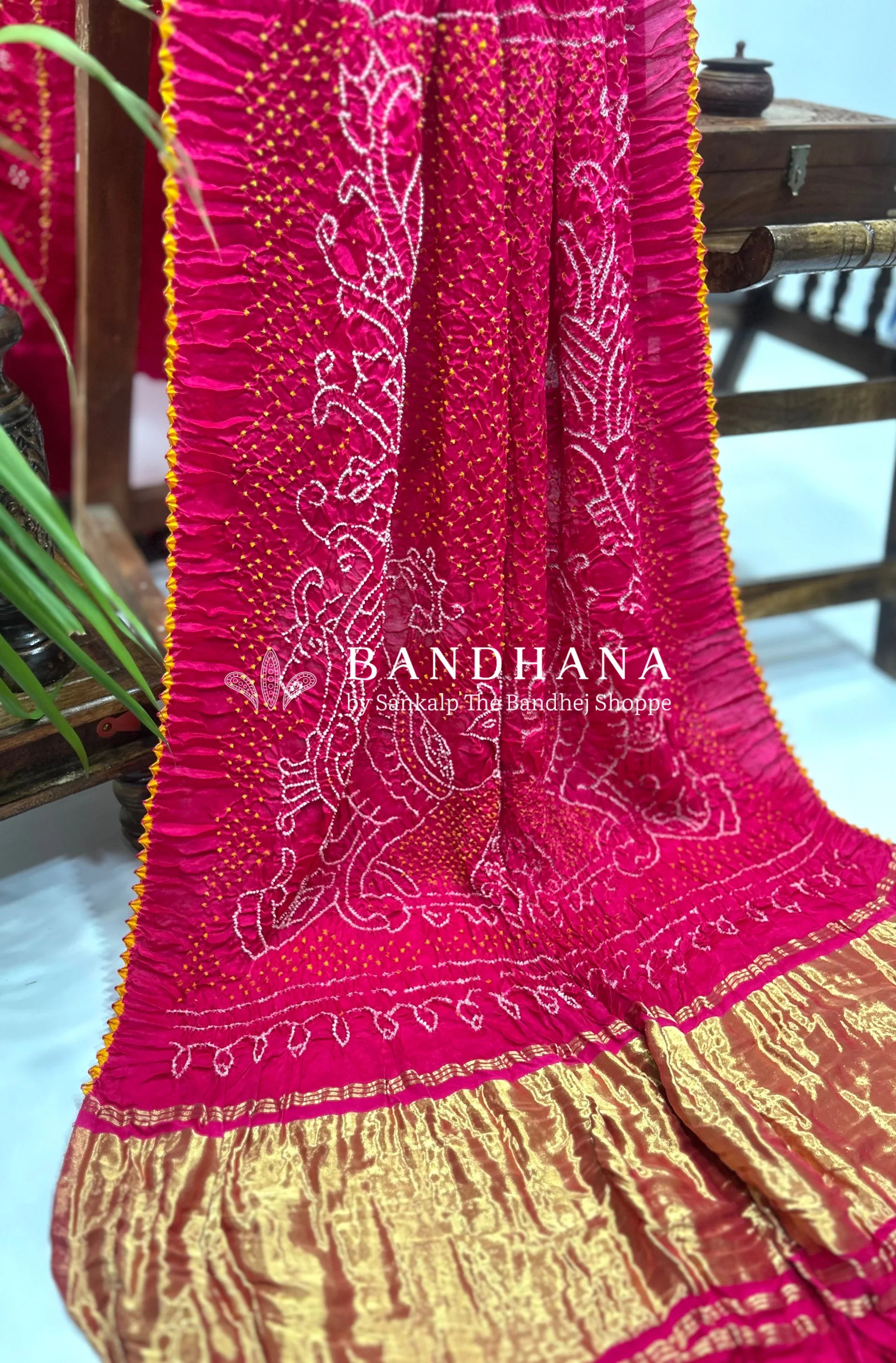 Light Pink Mor Palav Gajji Designer Bandhani Saree Sarees