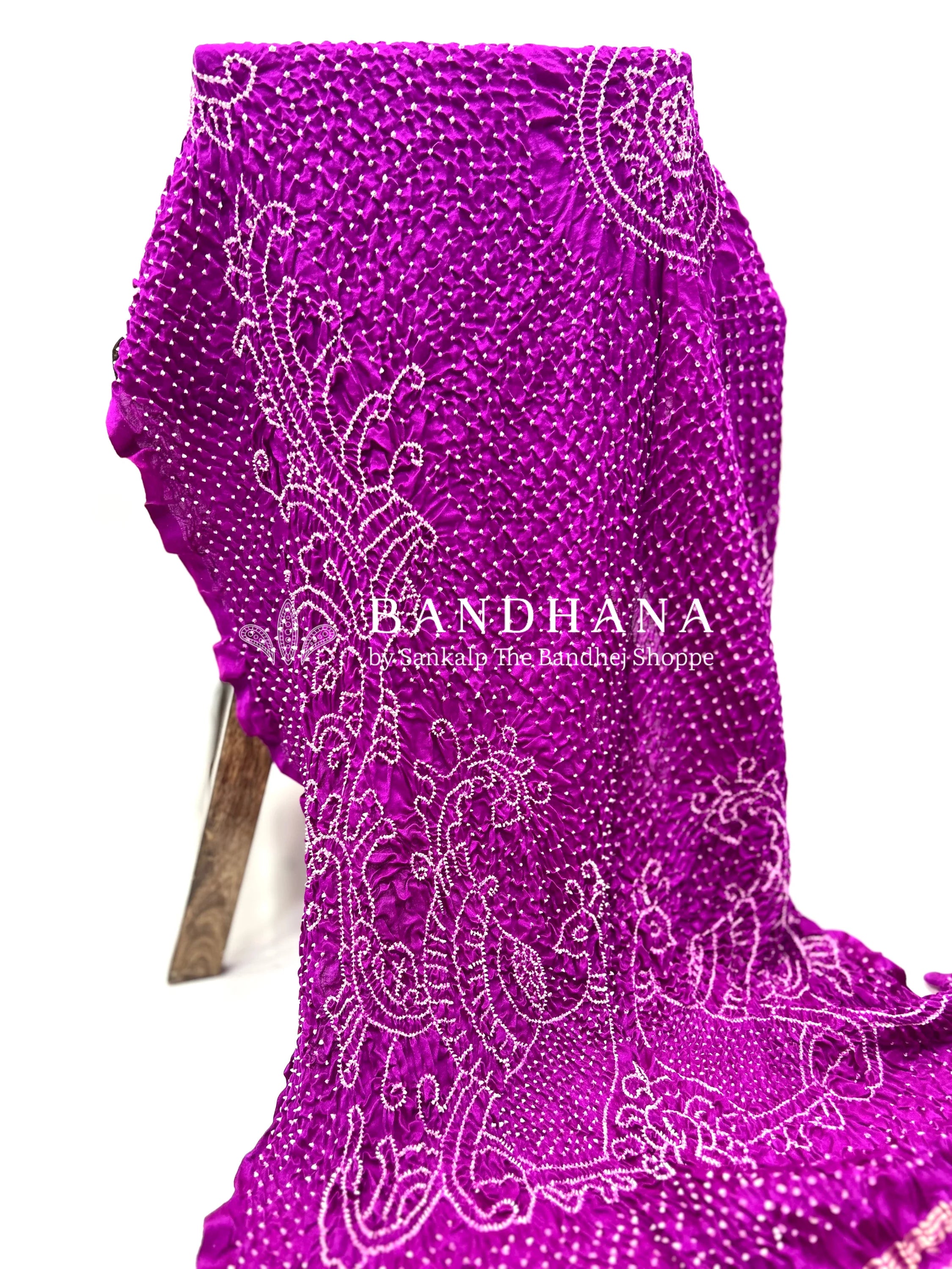 Magenta Gaji Silk Mor Pankh Bandhani Dupatta magenta / Gajji Silk Dupattas