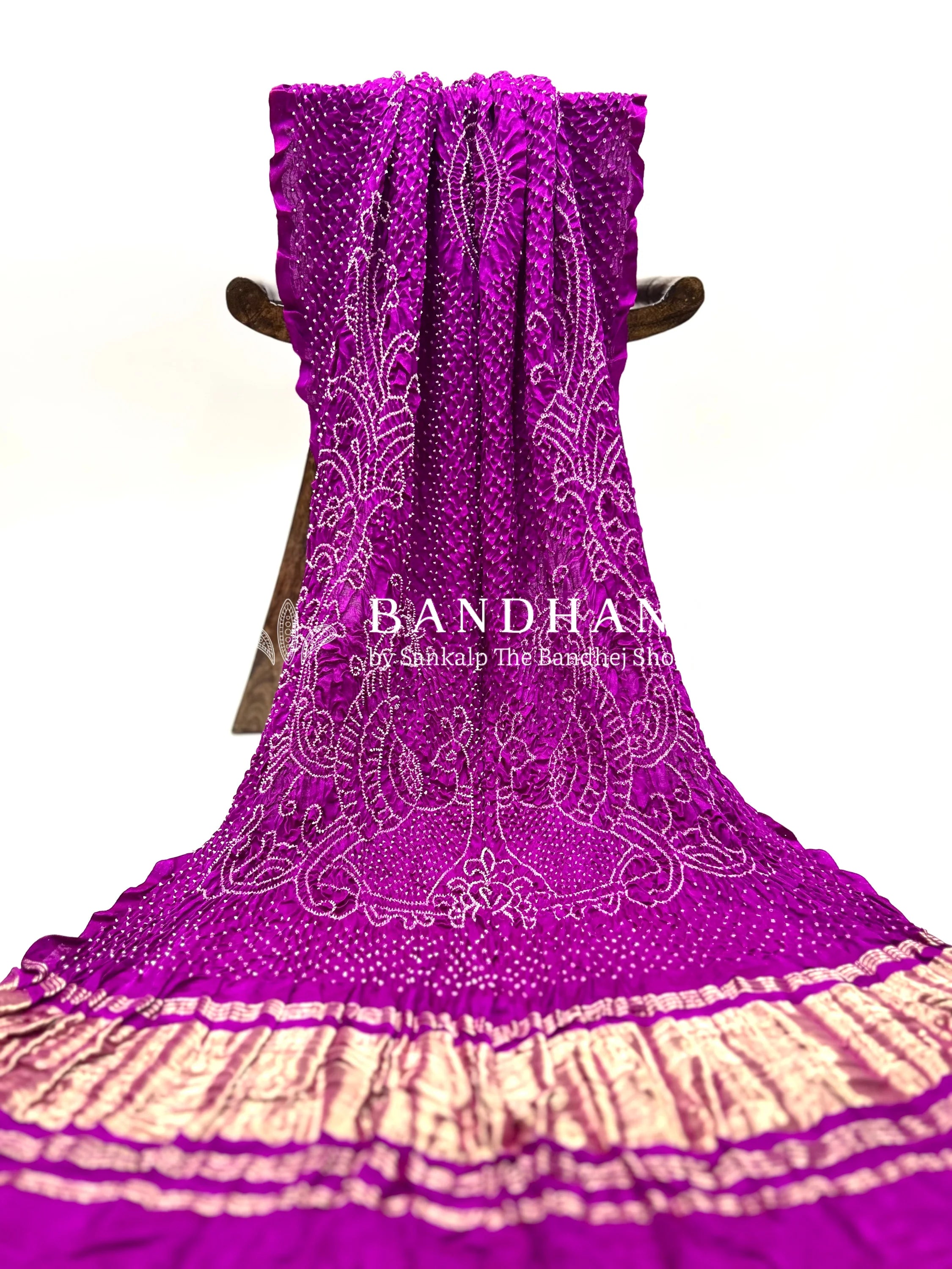 Magenta Gaji Silk Mor Pankh Bandhani Dupatta magenta / Gajji Silk Dupattas