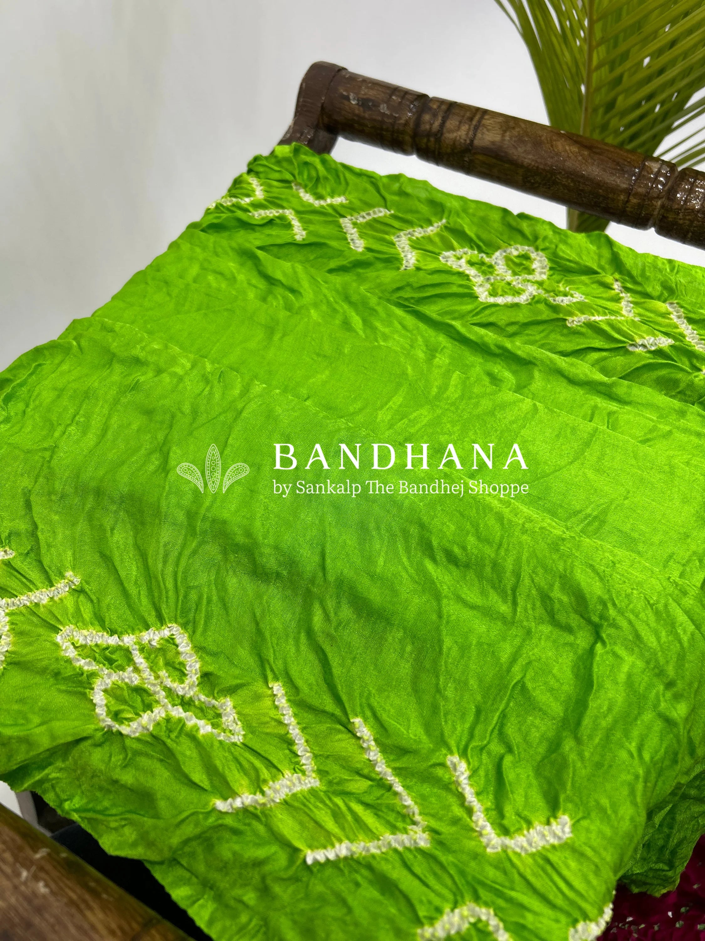 Magenta Parrot Gajji Silk Contrast Colour Bandhej Single Dot Bandhani Saree Sarees