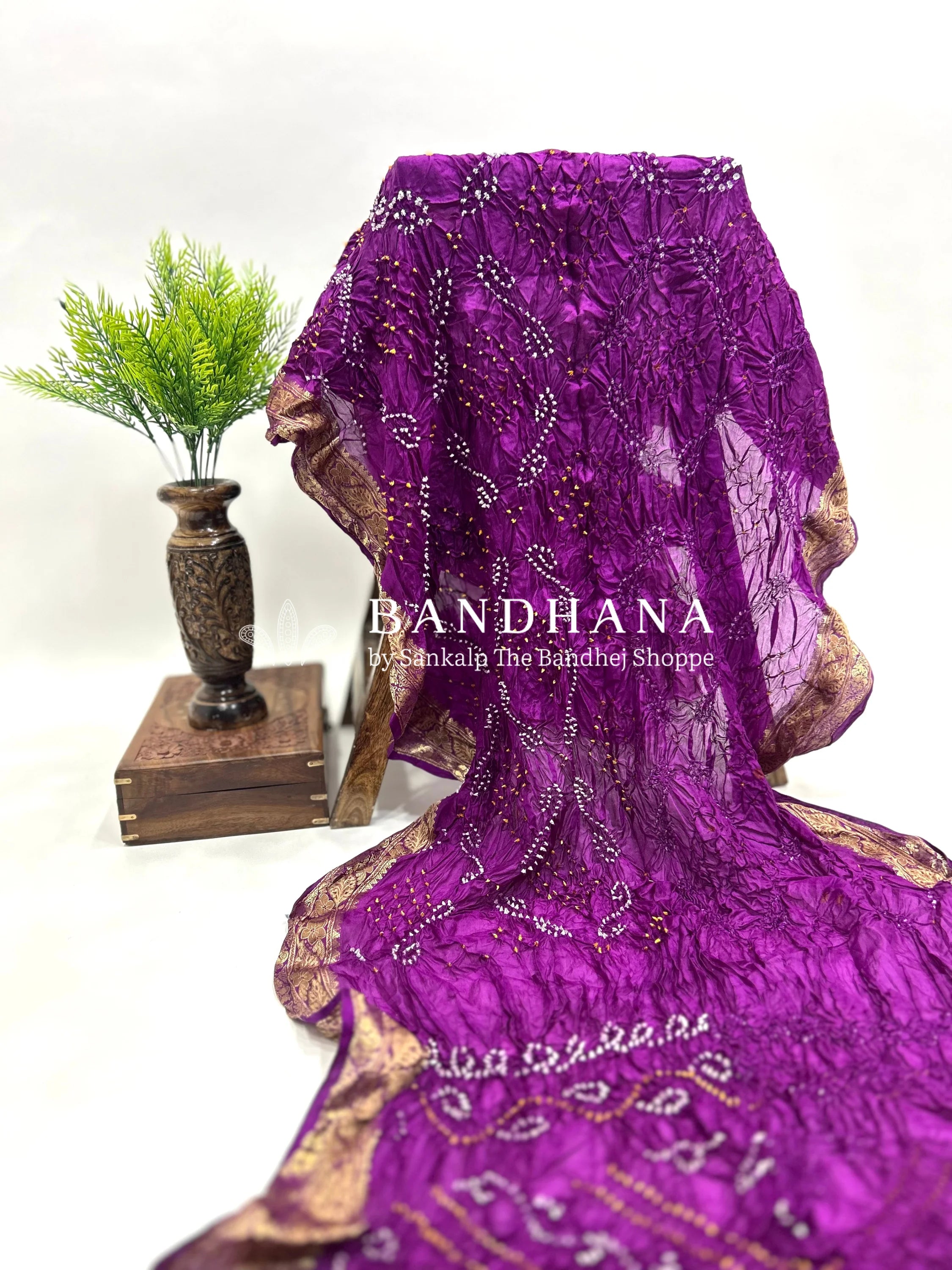 Magenta Soft Silk Resham Border Bandhani Saree darkmagenta / Soft Silk Sarees