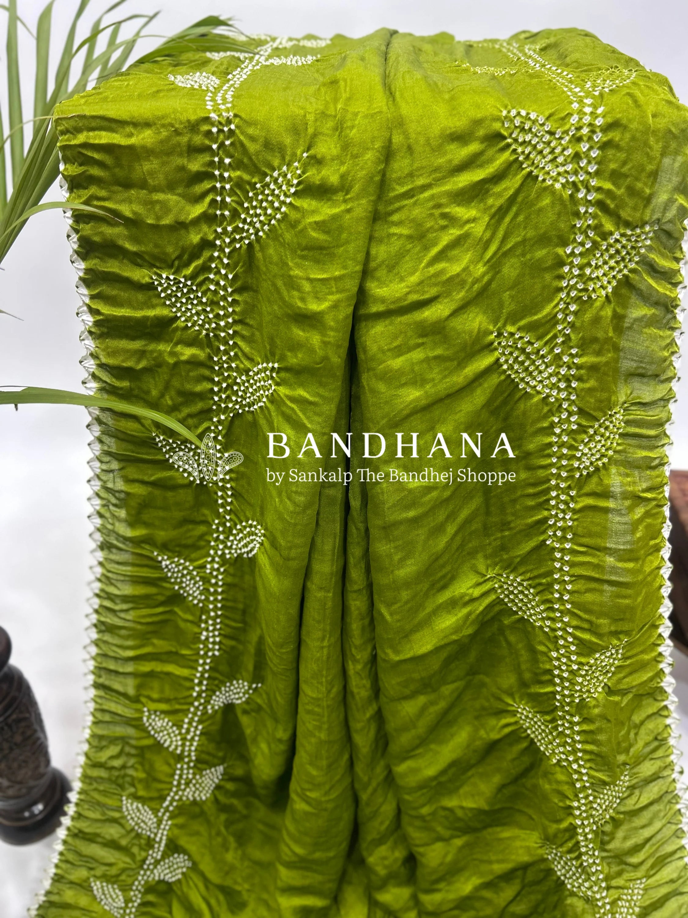 Mahendi Gajji Designer Bandhani Saree green / Gajji Sarees