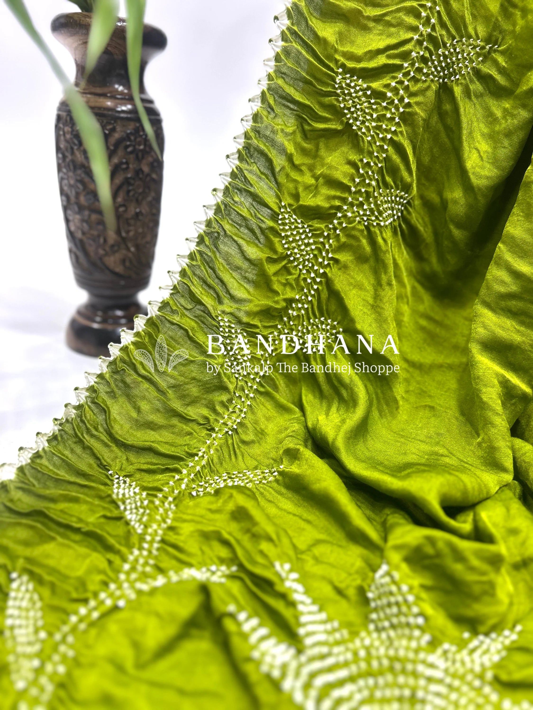 Mahendi Gajji Designer Bandhani Saree green / Gajji Sarees