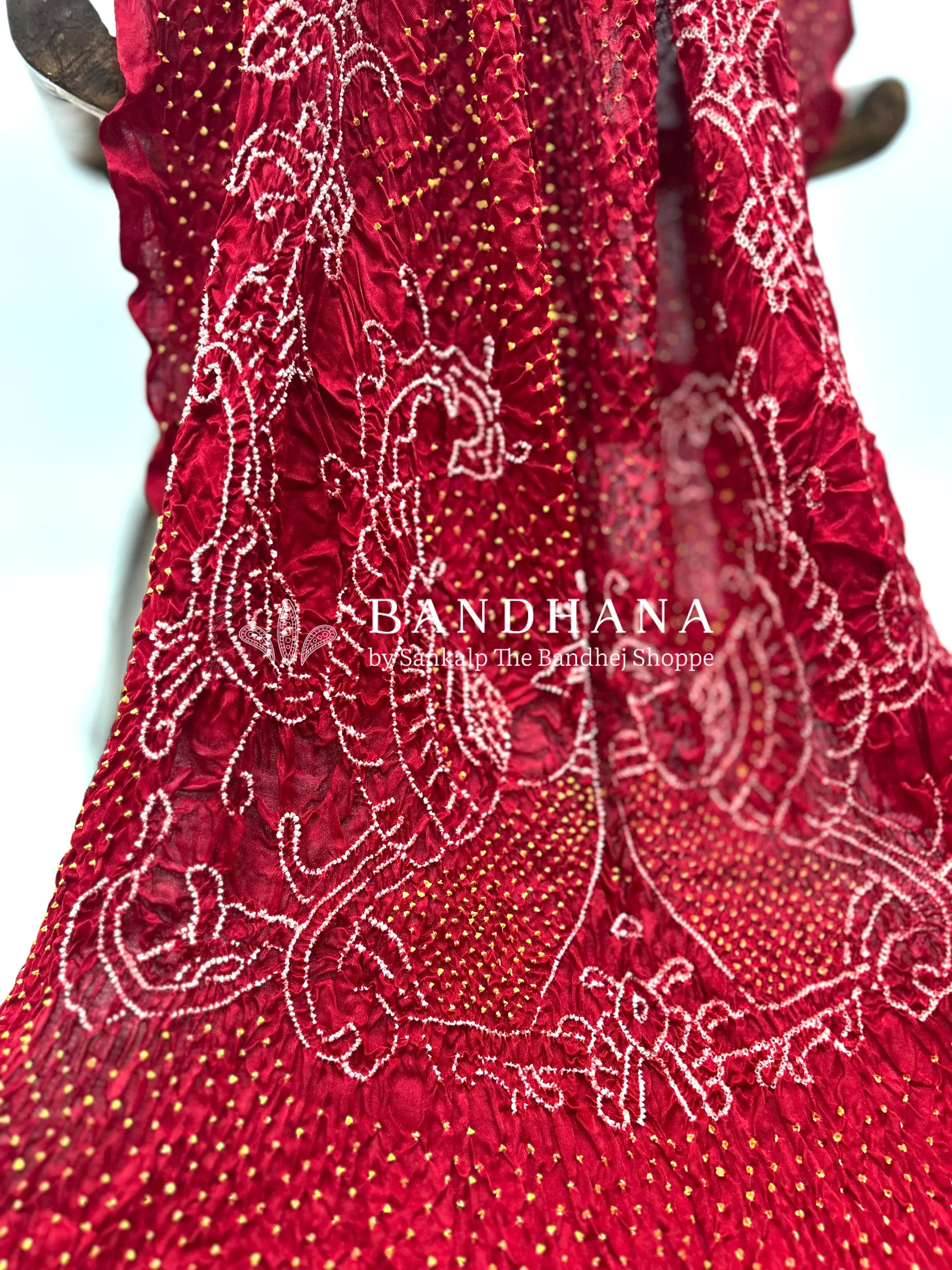 Maroon Gajji Silk Mor Pankh Bandhani Dupatta maroon / Gajji Silk Dupattas