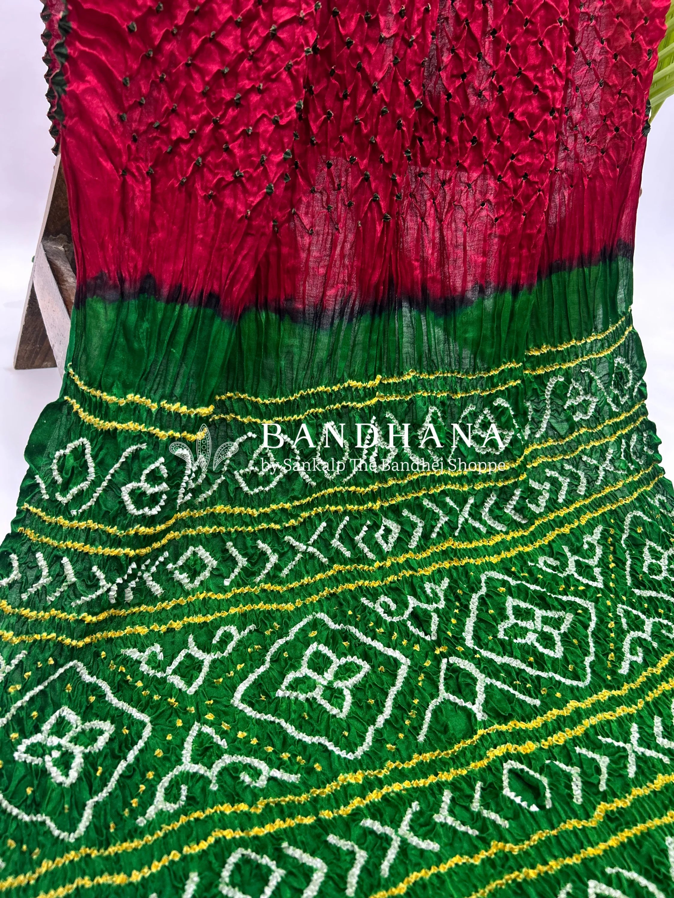 Maroon Green Gajji Silk Contrast Colour Bandhej Single Dot Bandhani Saree Sarees